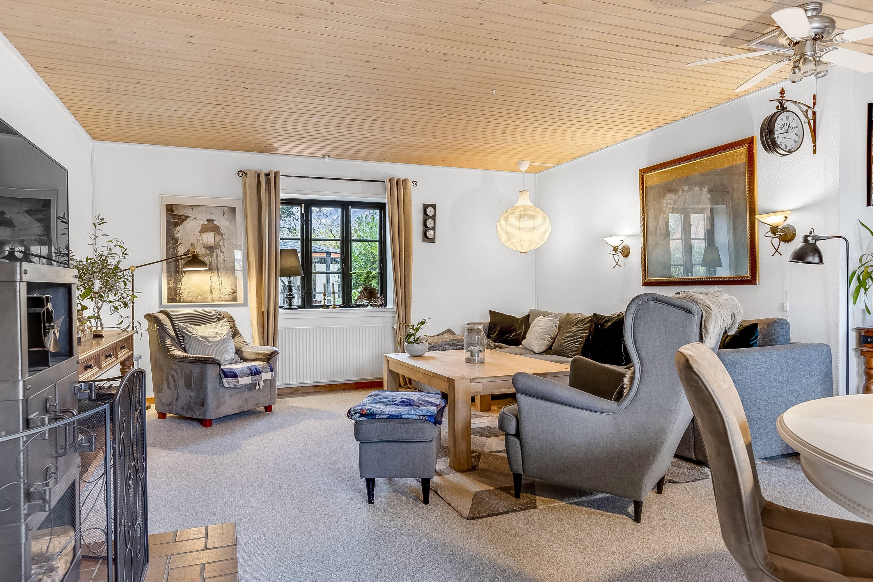 Fremhævet stue billede i fuldskærmstilstand. Billede af Ubberup Bygade 4, 4400 Kalundborg