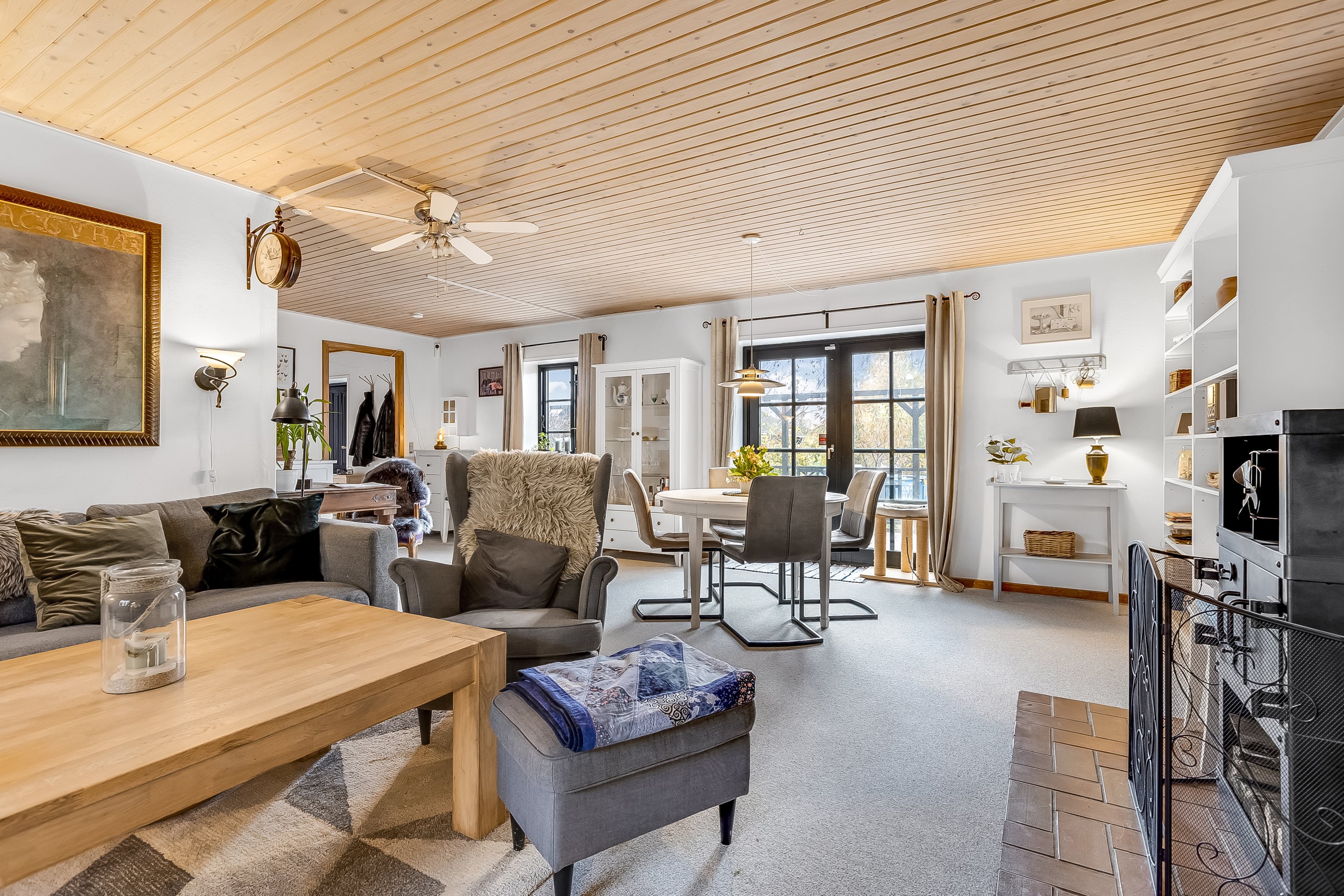 Fremhævet stue billede i fuldskærmstilstand. Billede af Ubberup Bygade 4, 4400 Kalundborg