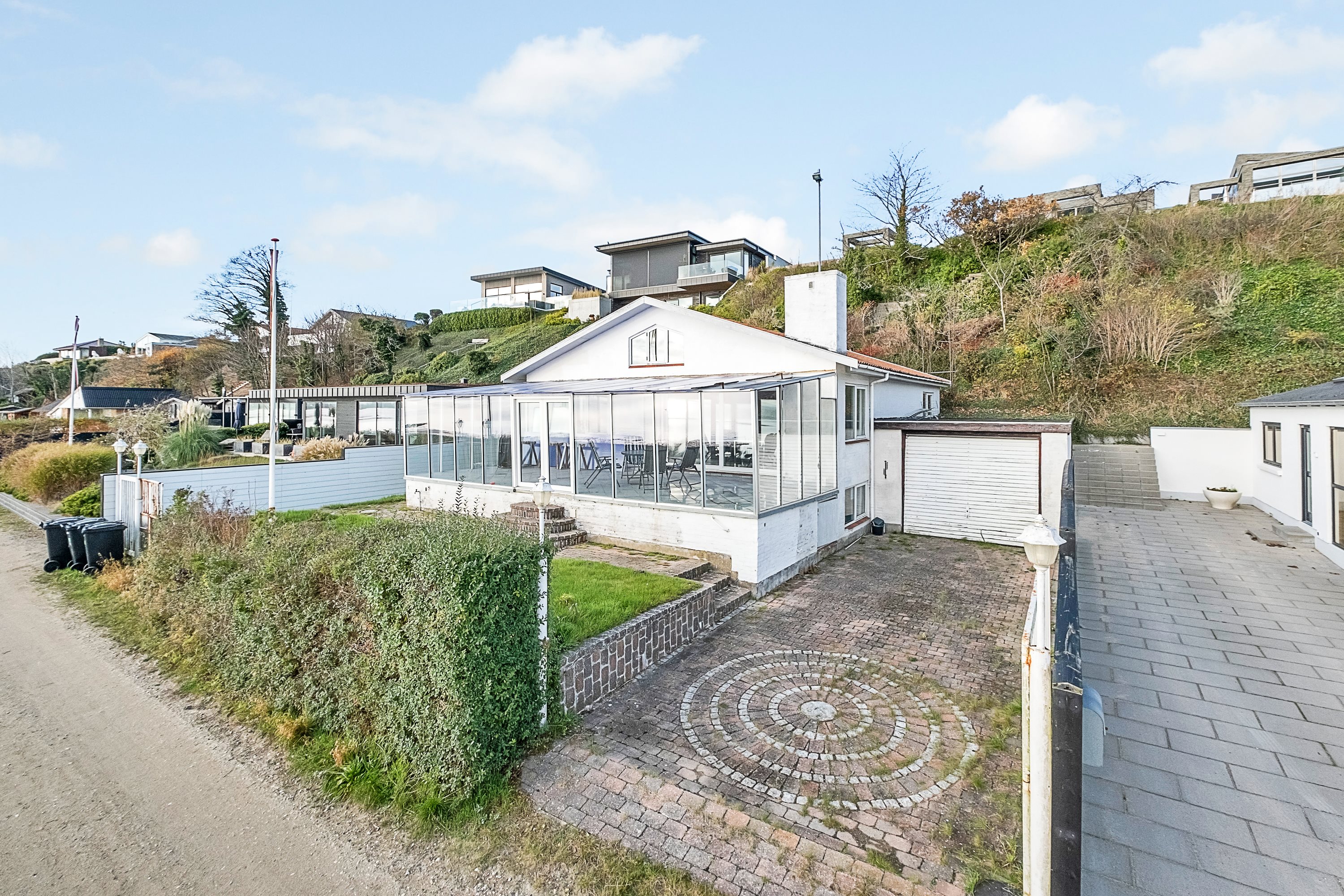 Miniaturebillede 1: facade. Billede af Havbakkevej 71, 8250 Egå