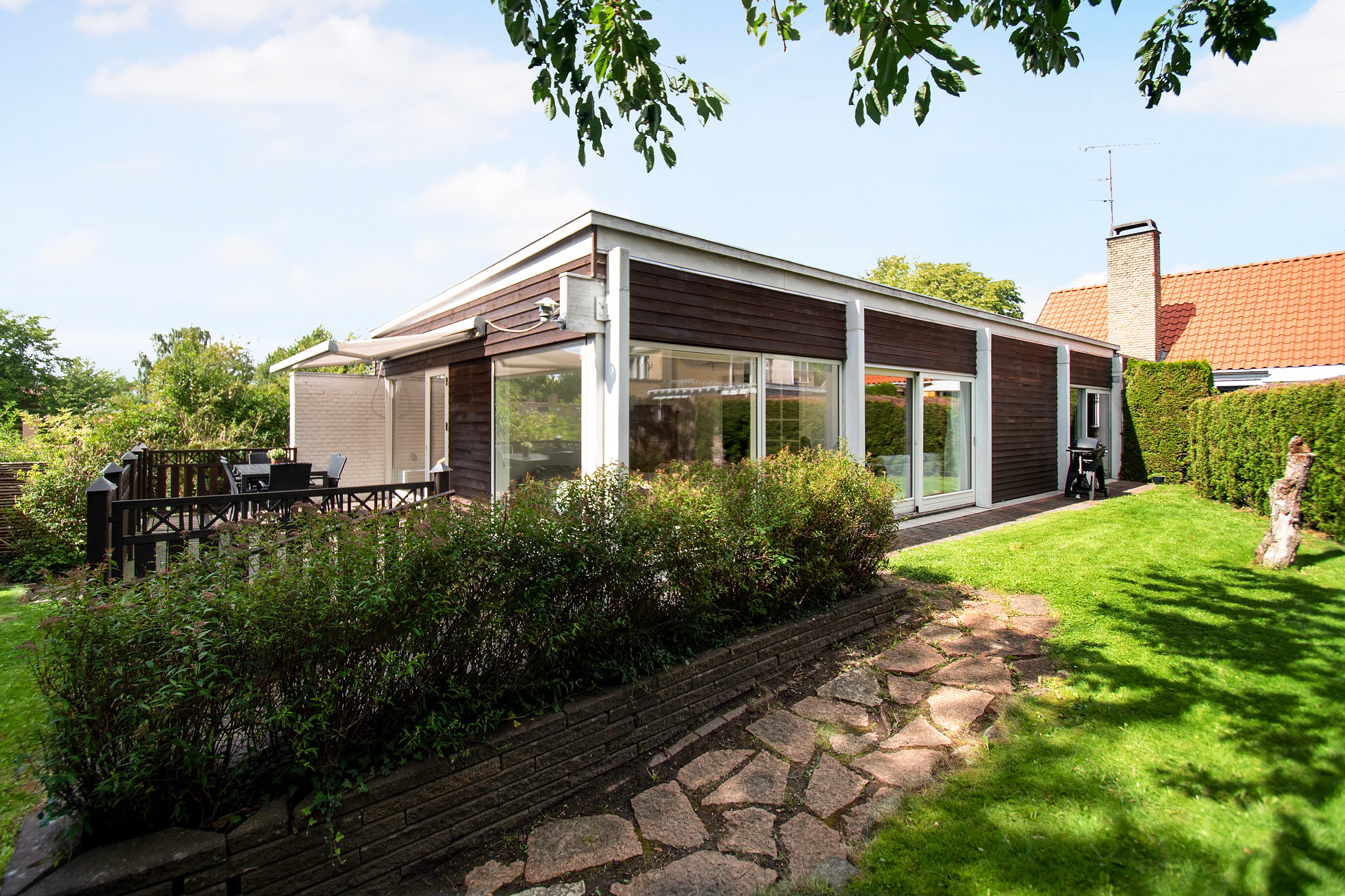 Miniaturebillede 2: ejendommen. Billede af Smakkegårdsvej 65, 2820 Gentofte