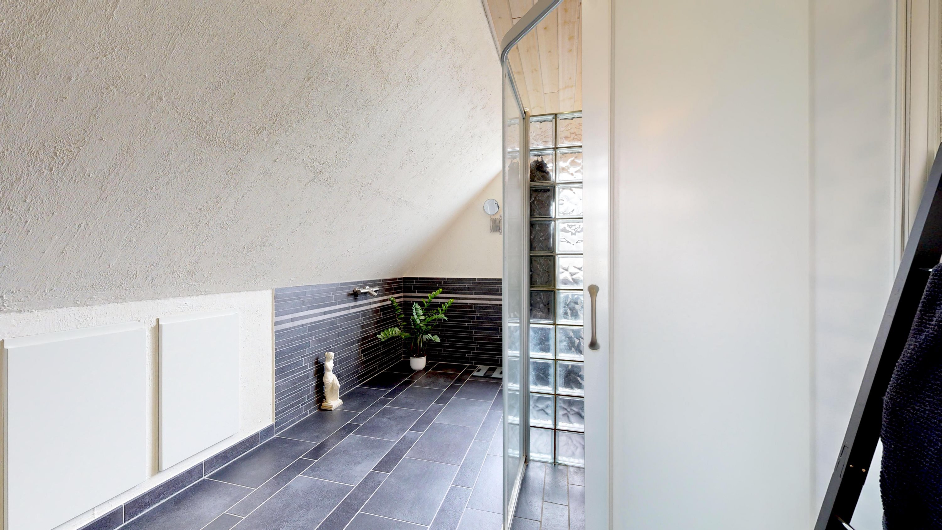 Fremhævet  billede i fuldskærmstilstand. Billede af Korsbakken 10, Rødding, 8830 Tjele