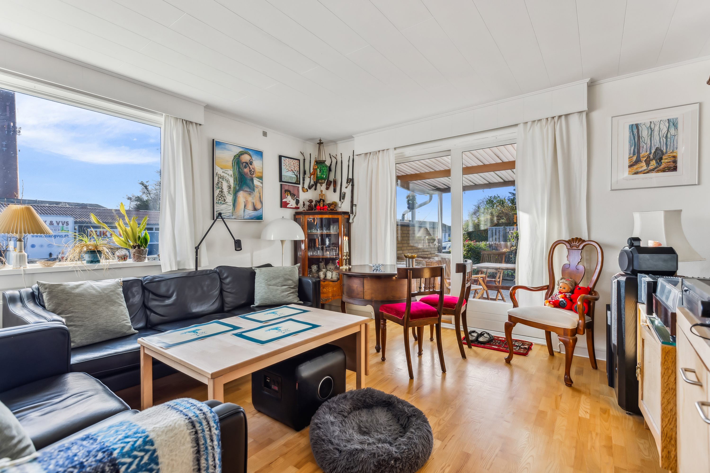 Miniaturebillede 2: stue. Billede af Bredbjergvej 35, 5230 Odense M