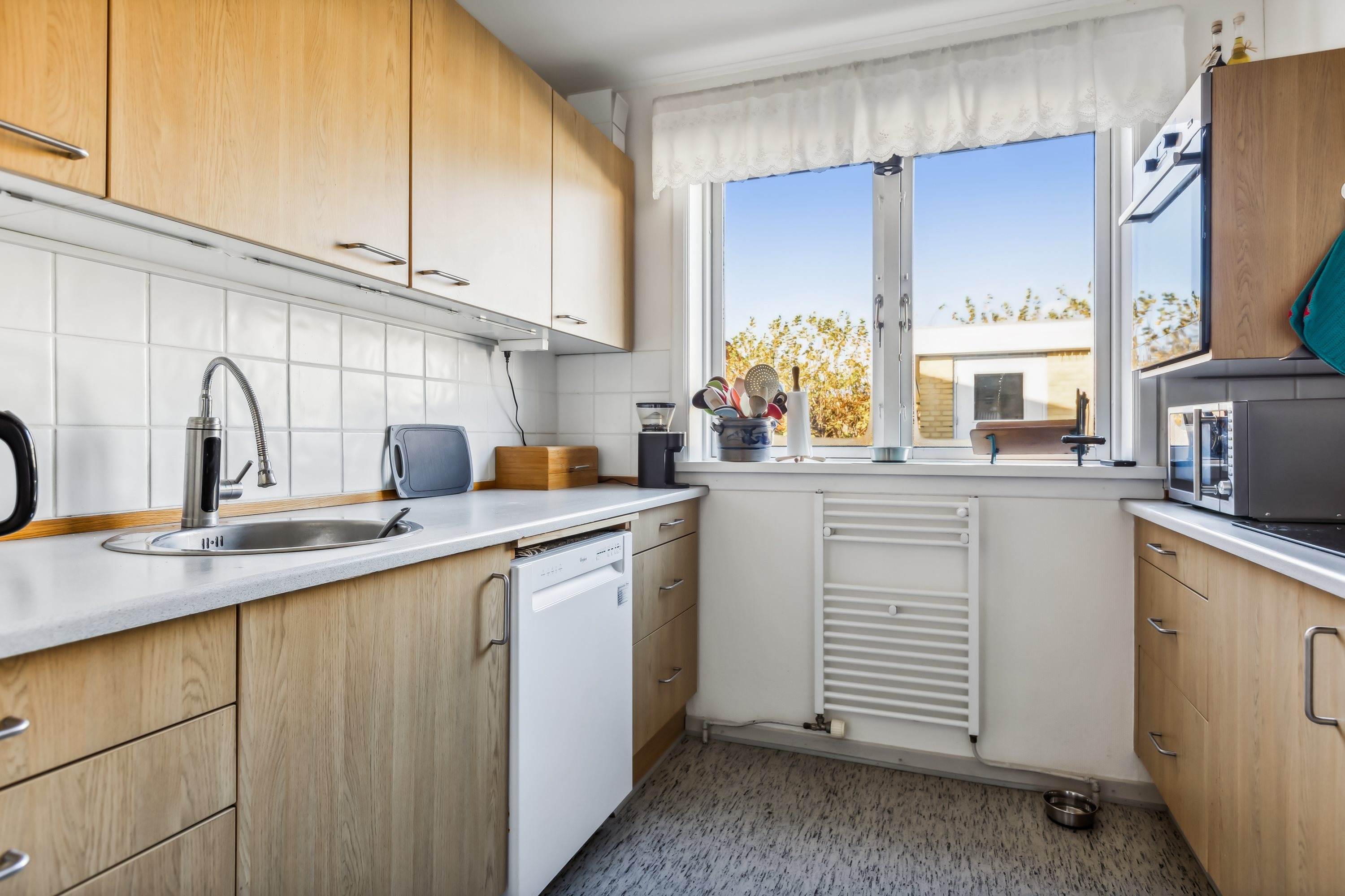 Fremhævet køkken billede i fuldskærmstilstand. Billede af Bredbjergvej 35, 5230 Odense M