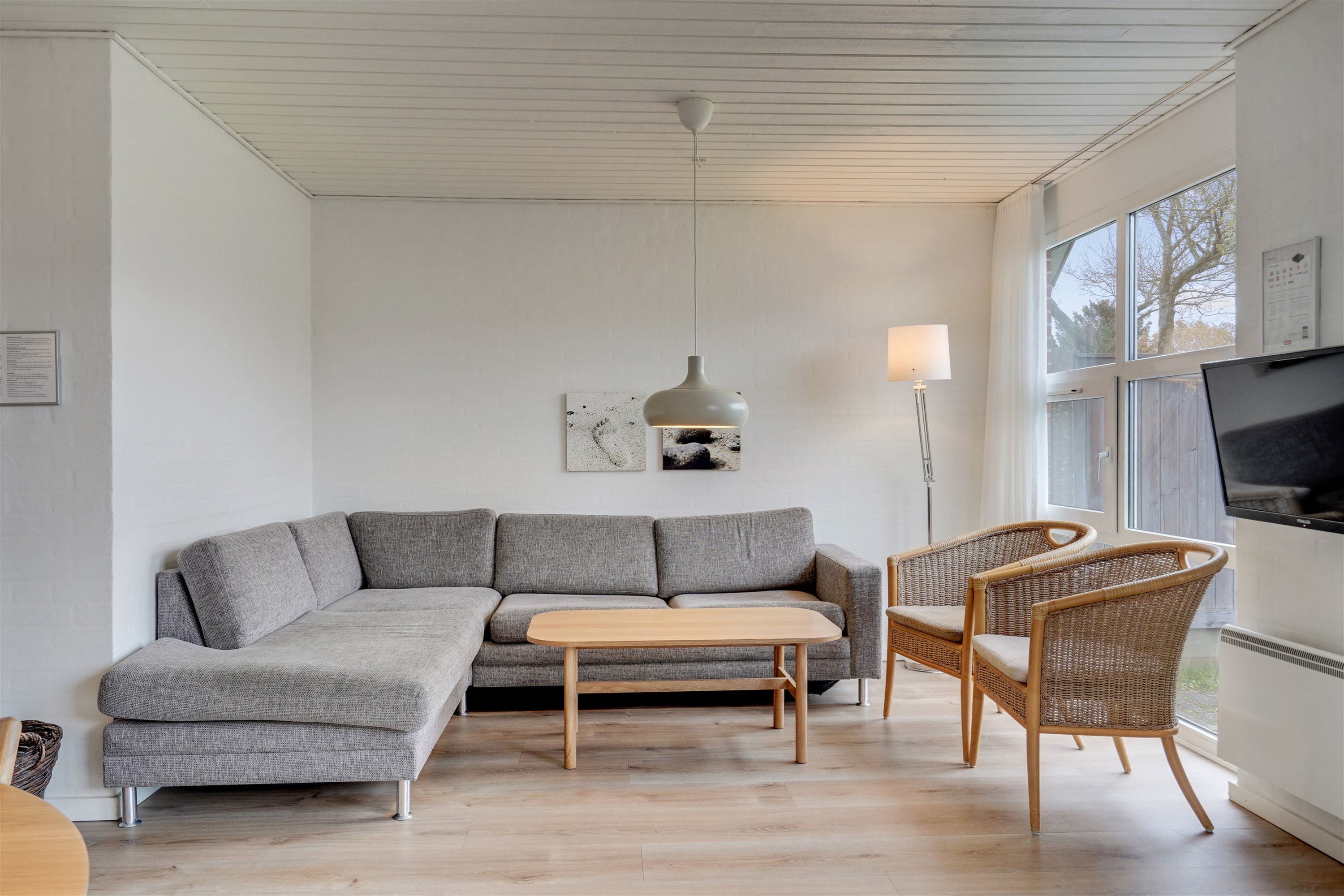 Fremhævet stue billede i fuldskærmstilstand. Billede af Hovej 4A, 55., 6857 Blåvand