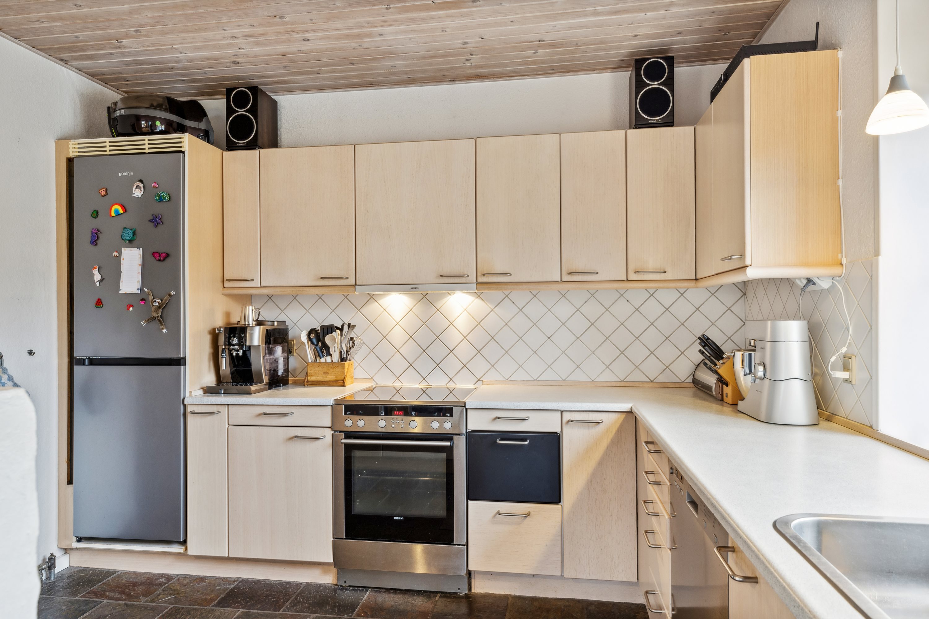 Fremhævet køkken billede i fuldskærmstilstand. Billede af Kirkegårdsvej 41, 6300 Gråsten