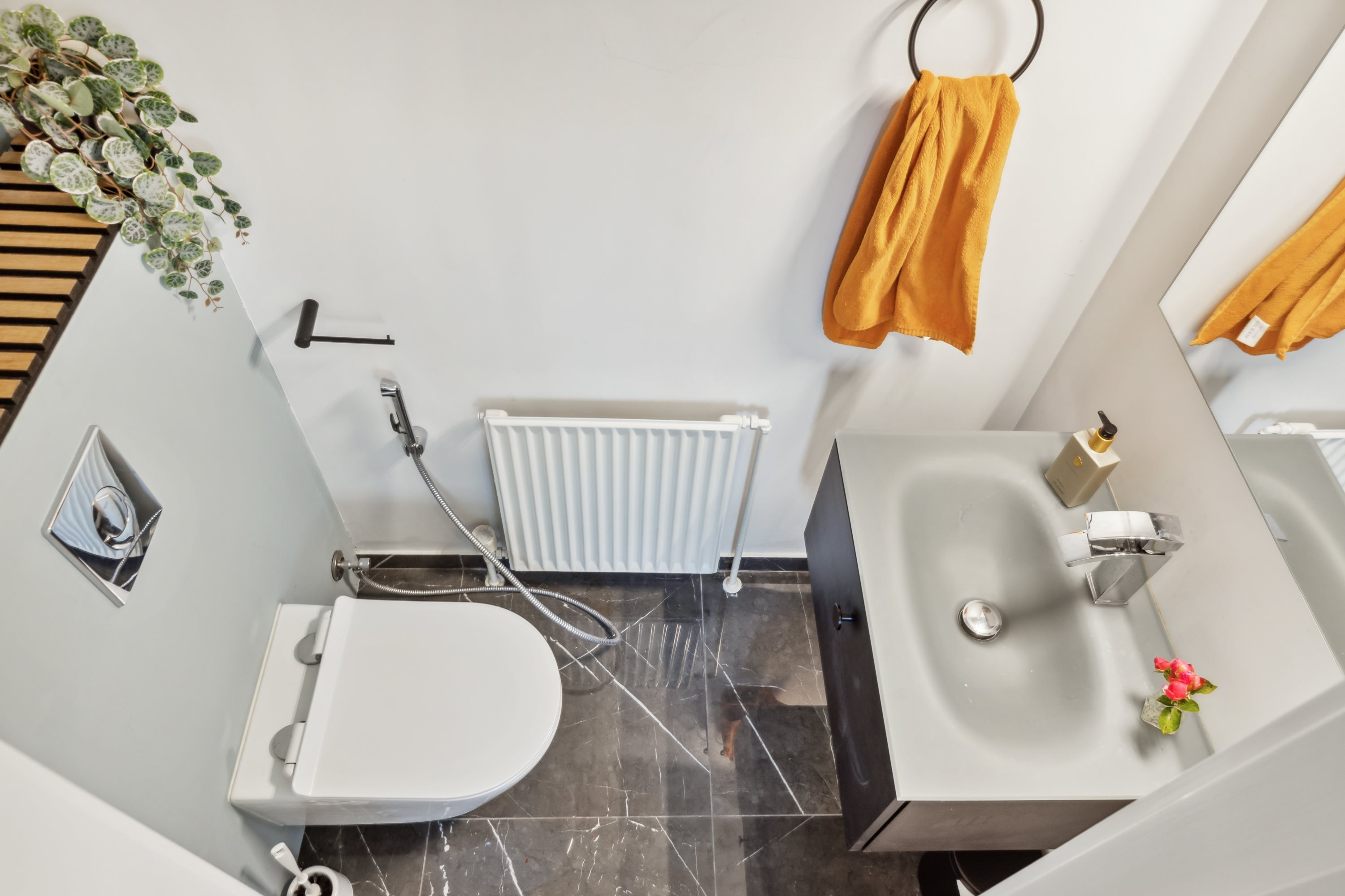 Fremhævet badeværelse billede i fuldskærmstilstand. Billede af Dyrkobbel 144, 6300 Gråsten