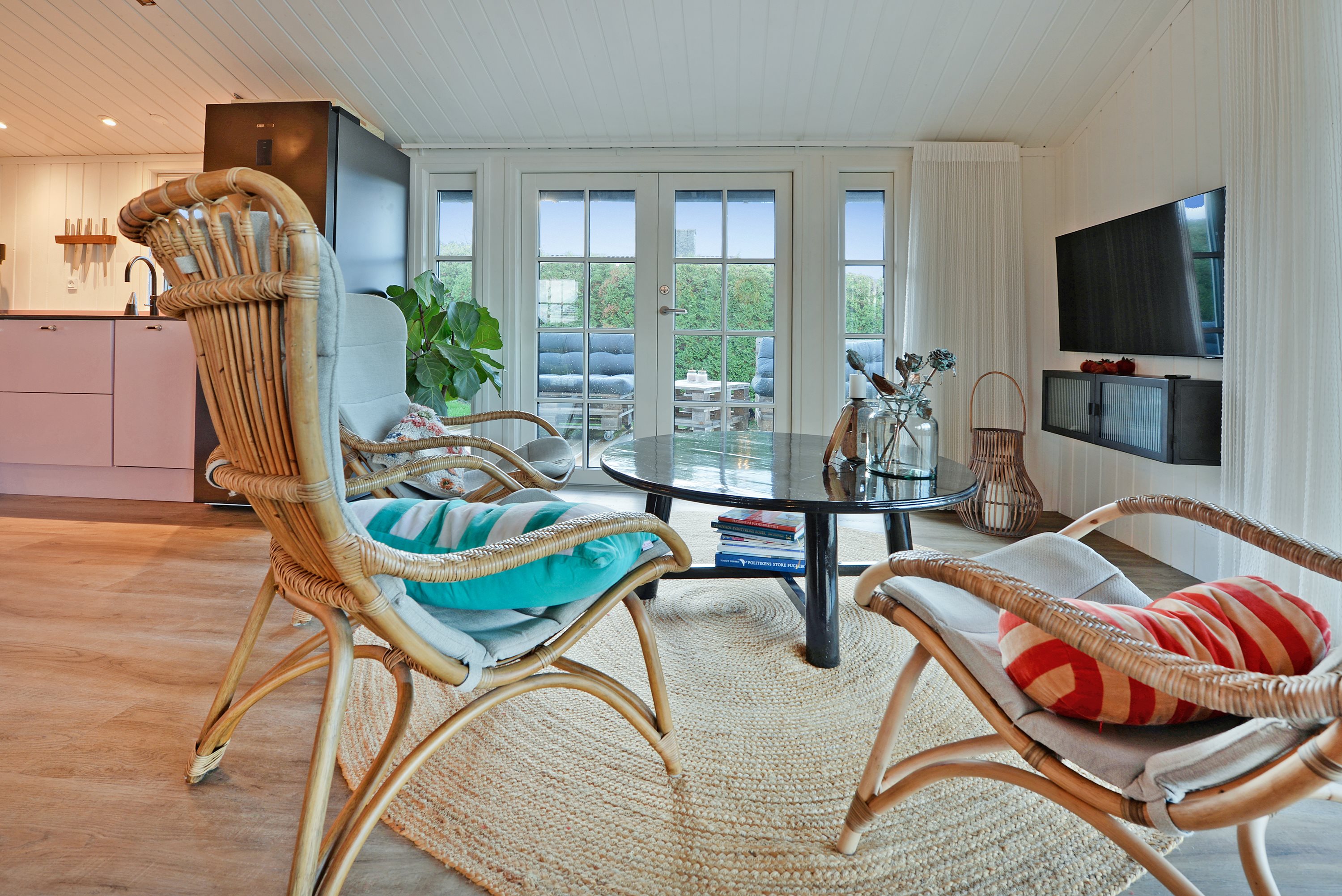 Fremhævet  billede i fuldskærmstilstand. Billede af Skåstrup Strand Øst 95, 5400 Bogense