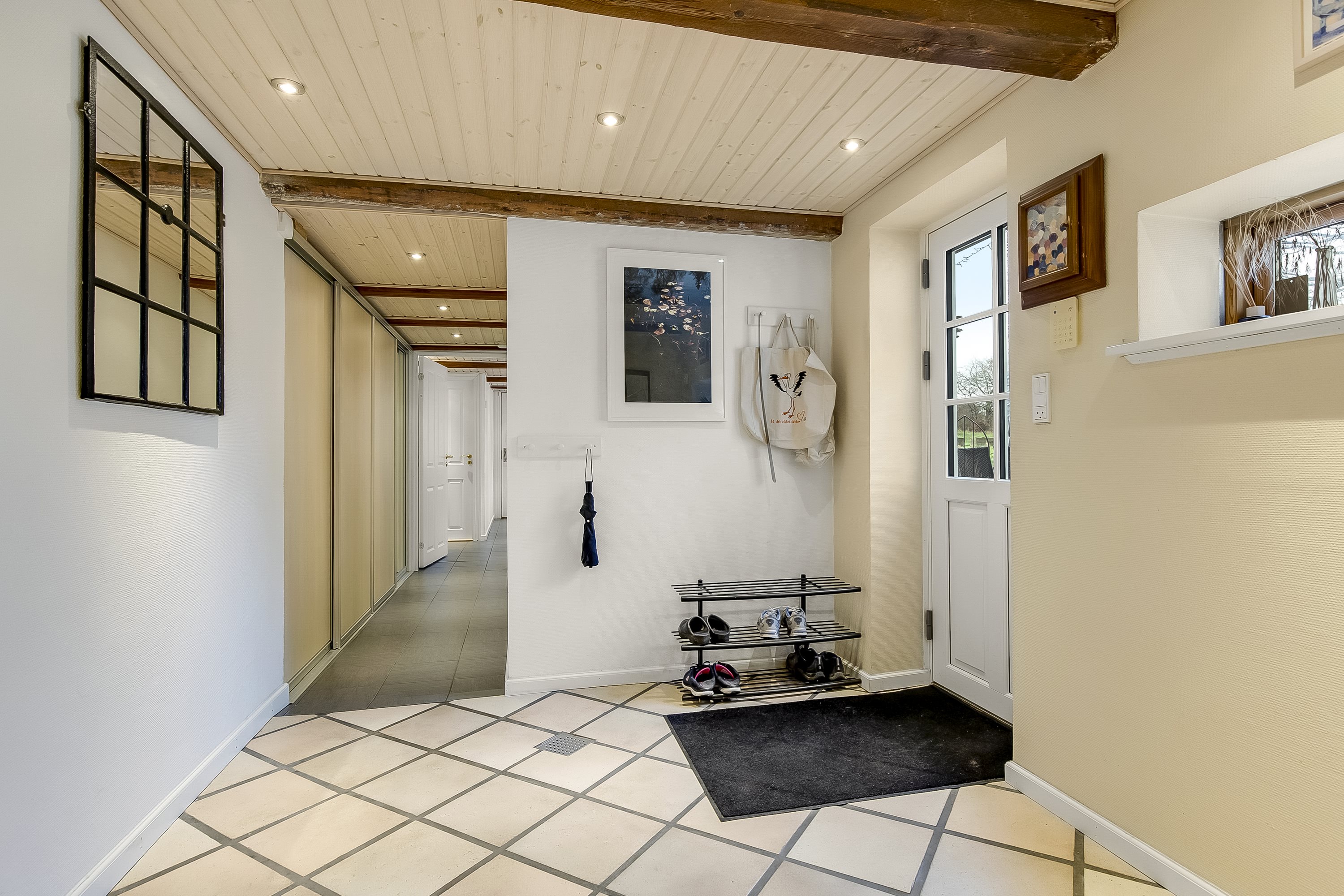 Fremhævet entré billede i fuldskærmstilstand. Billede af Åstorpvej 53, 6093 Sjølund