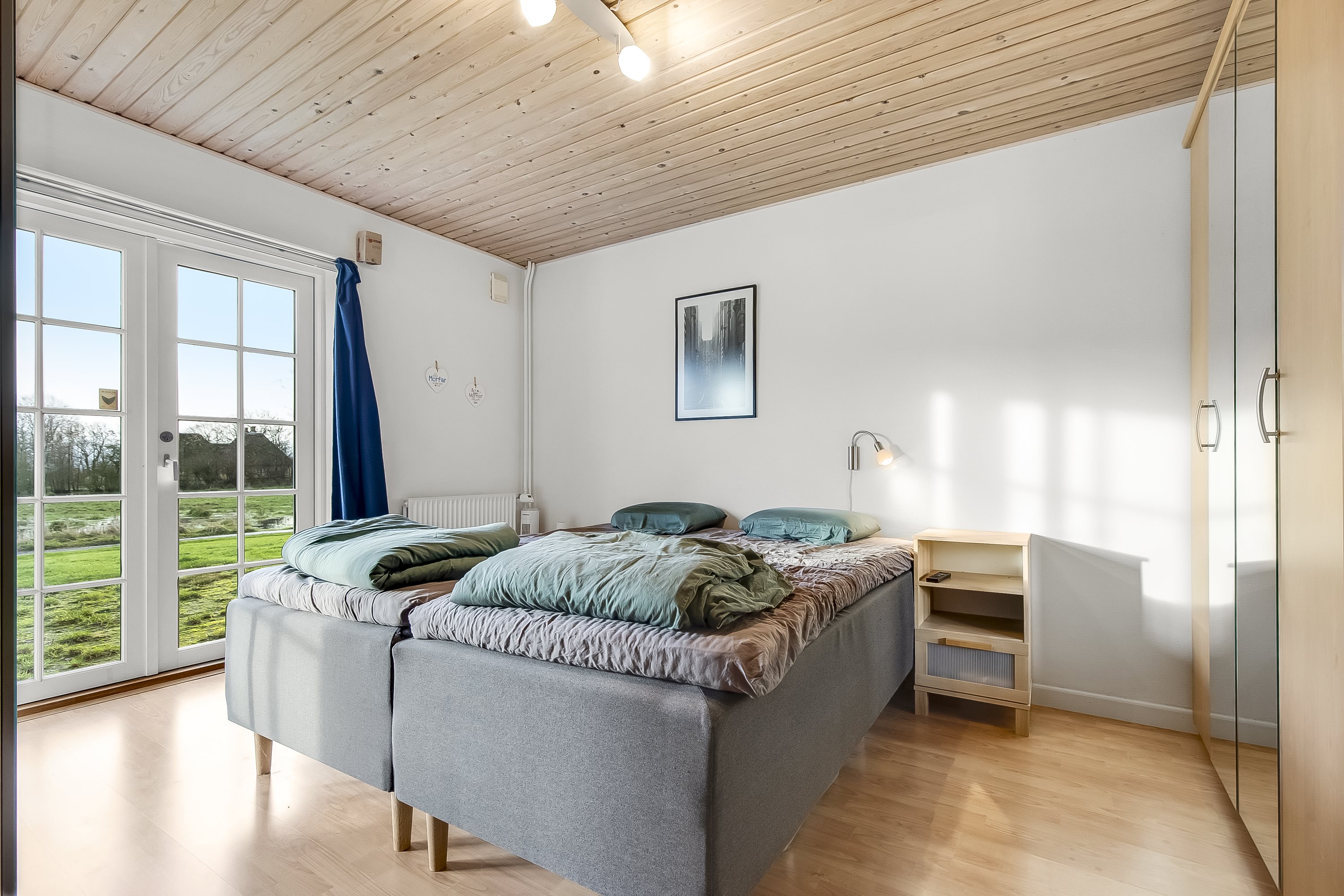 Fremhævet soveværelse billede i fuldskærmstilstand. Billede af Åstorpvej 53, 6093 Sjølund