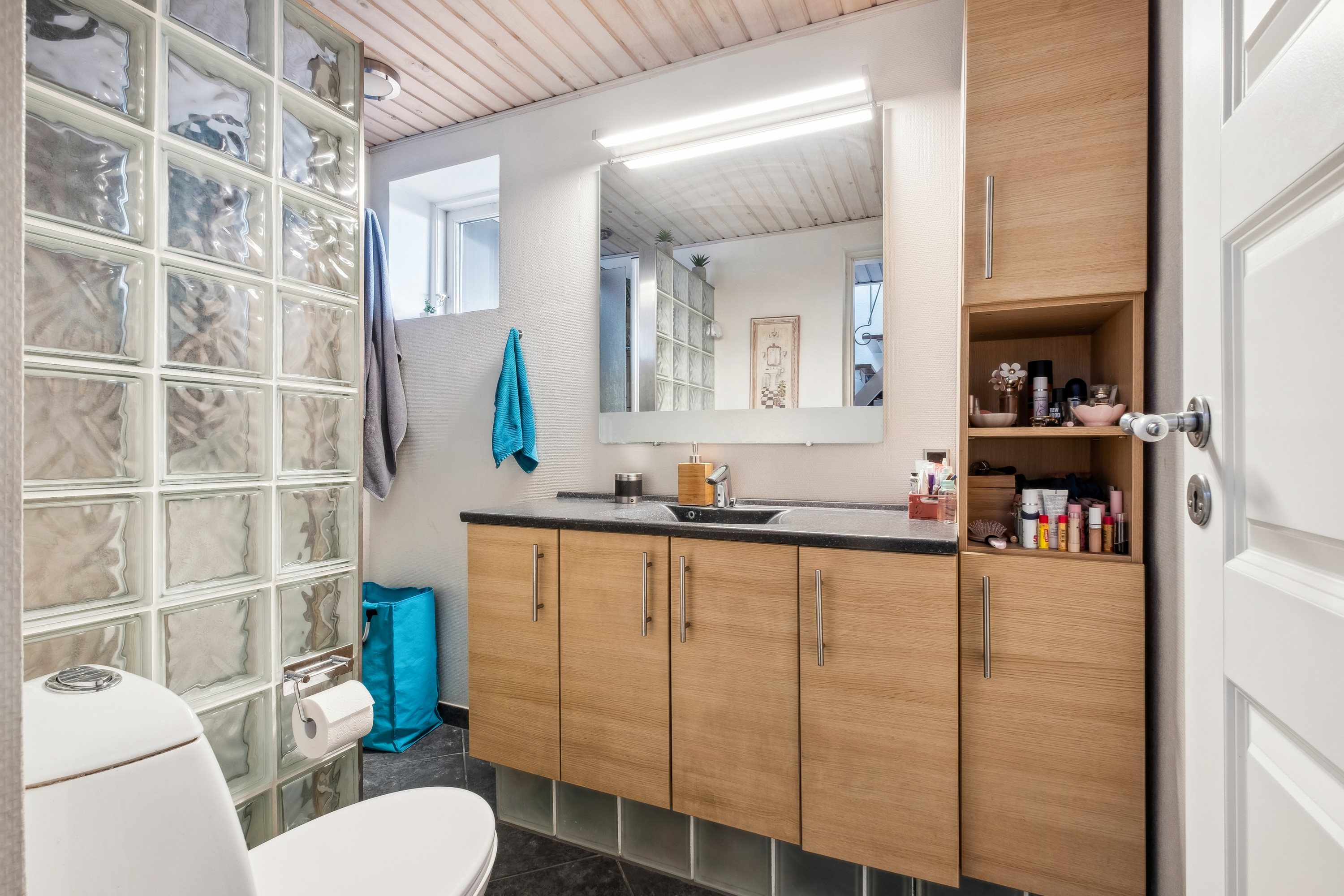 Fremhævet badeværelse billede i fuldskærmstilstand. Billede af Bjerrevej 317, Bjerre, 8783 Hornsyld