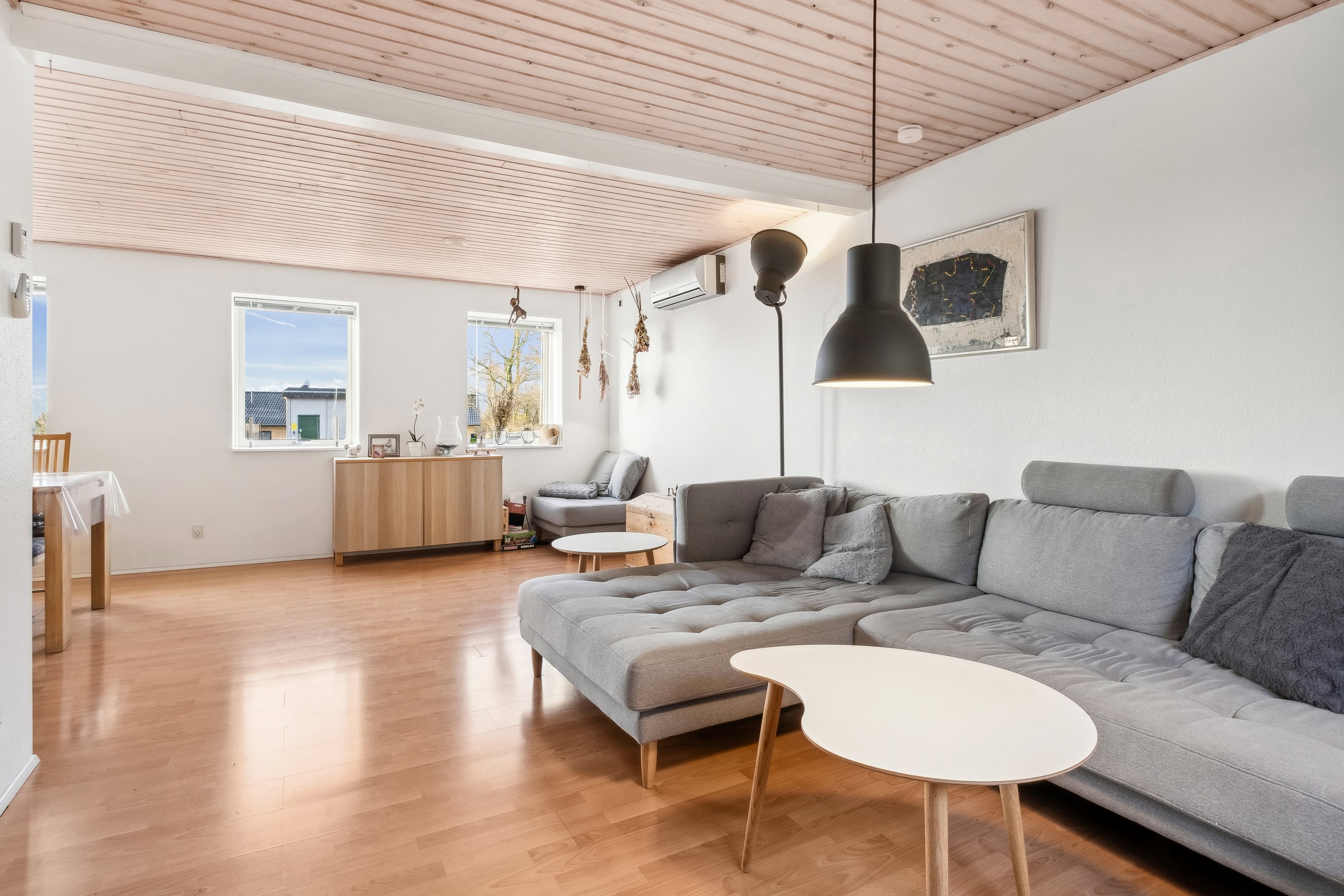 Fremhævet stue billede i fuldskærmstilstand. Billede af Bjerrevej 317, Bjerre, 8783 Hornsyld