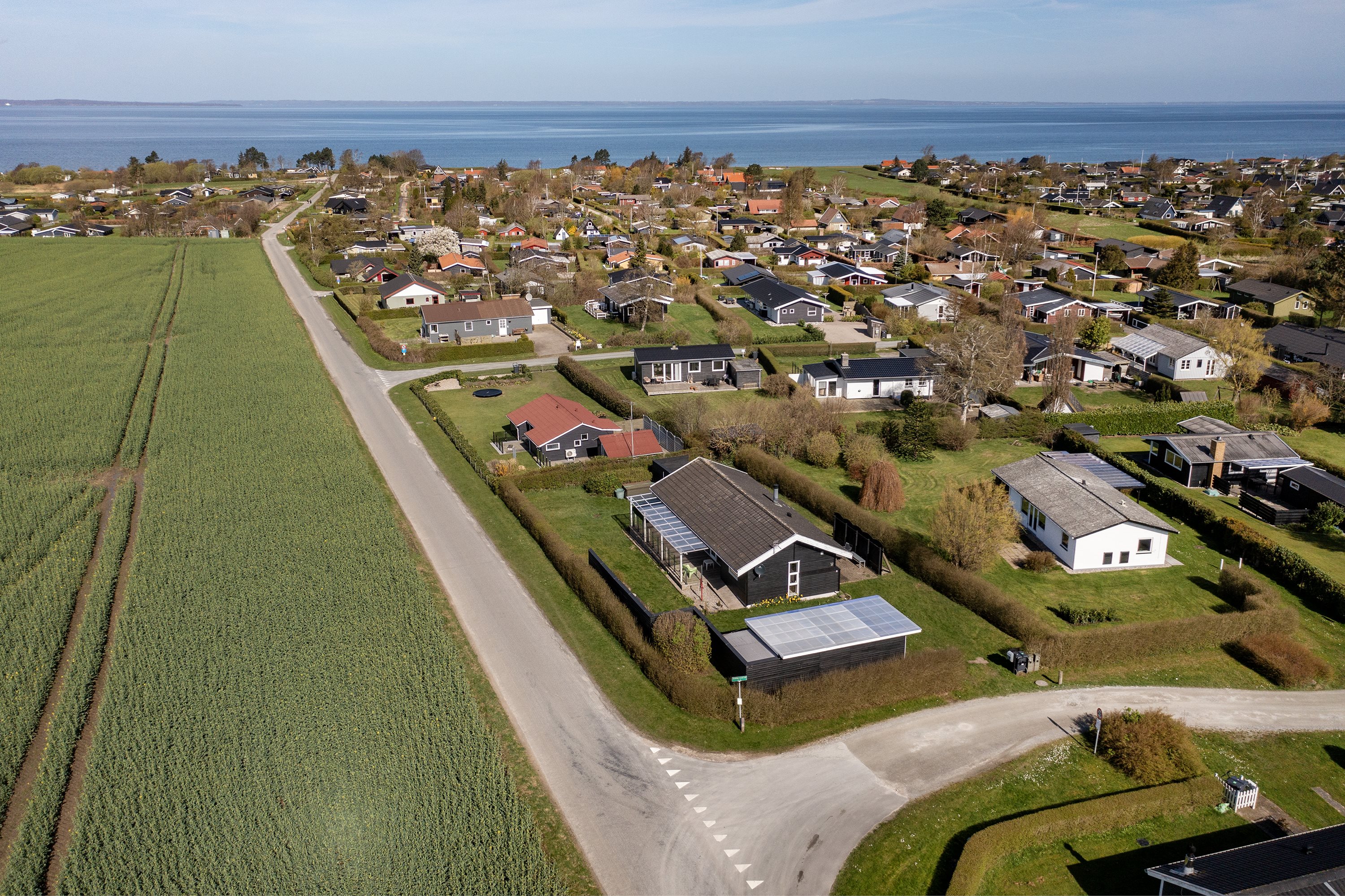 Fremhævet  billede i fuldskærmstilstand. Billede af Skåstrup Strand Øst 95, 5400 Bogense
