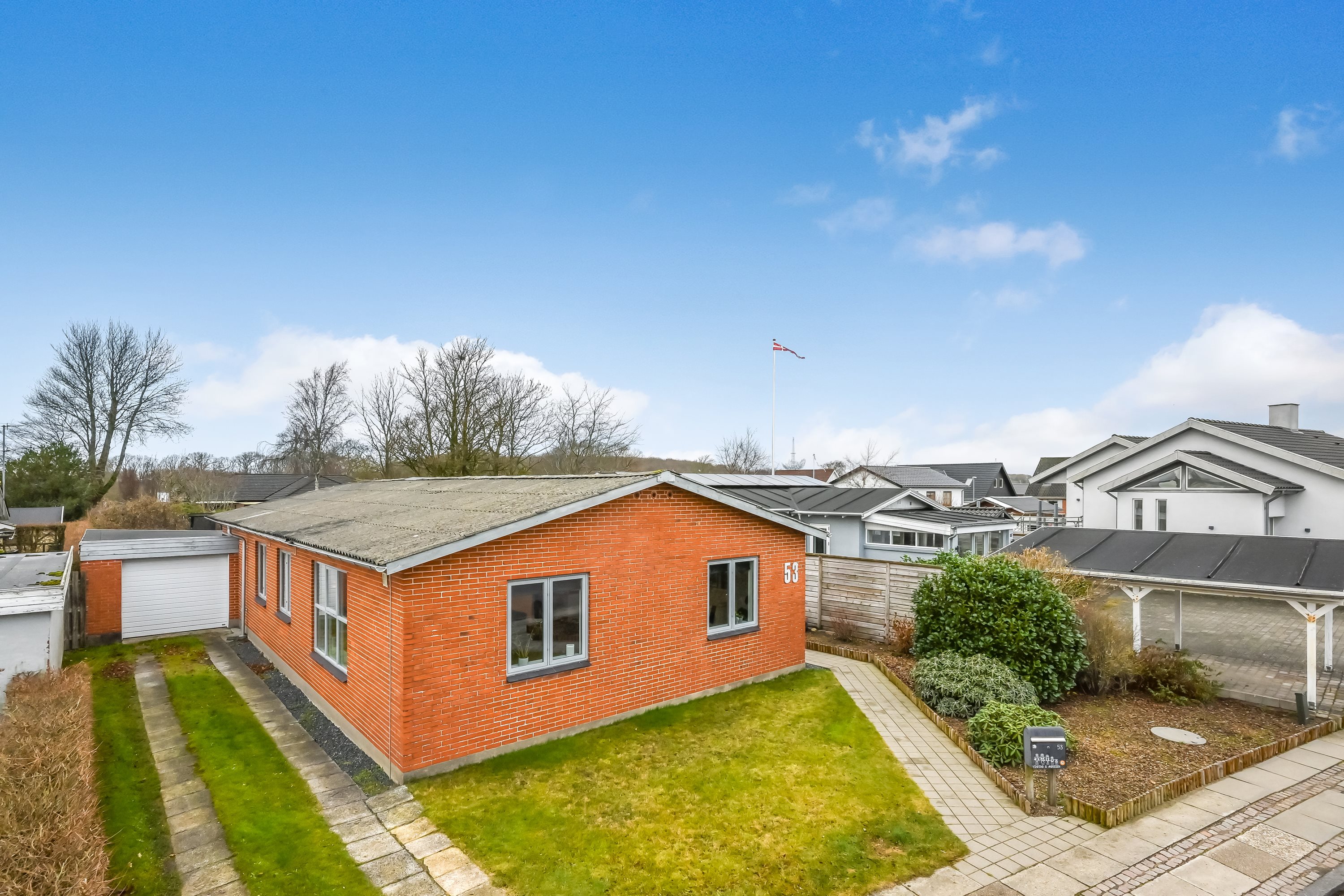 Miniaturebillede 1: ejendommen. Billede af Mejdalvej 53, 7500 Holstebro