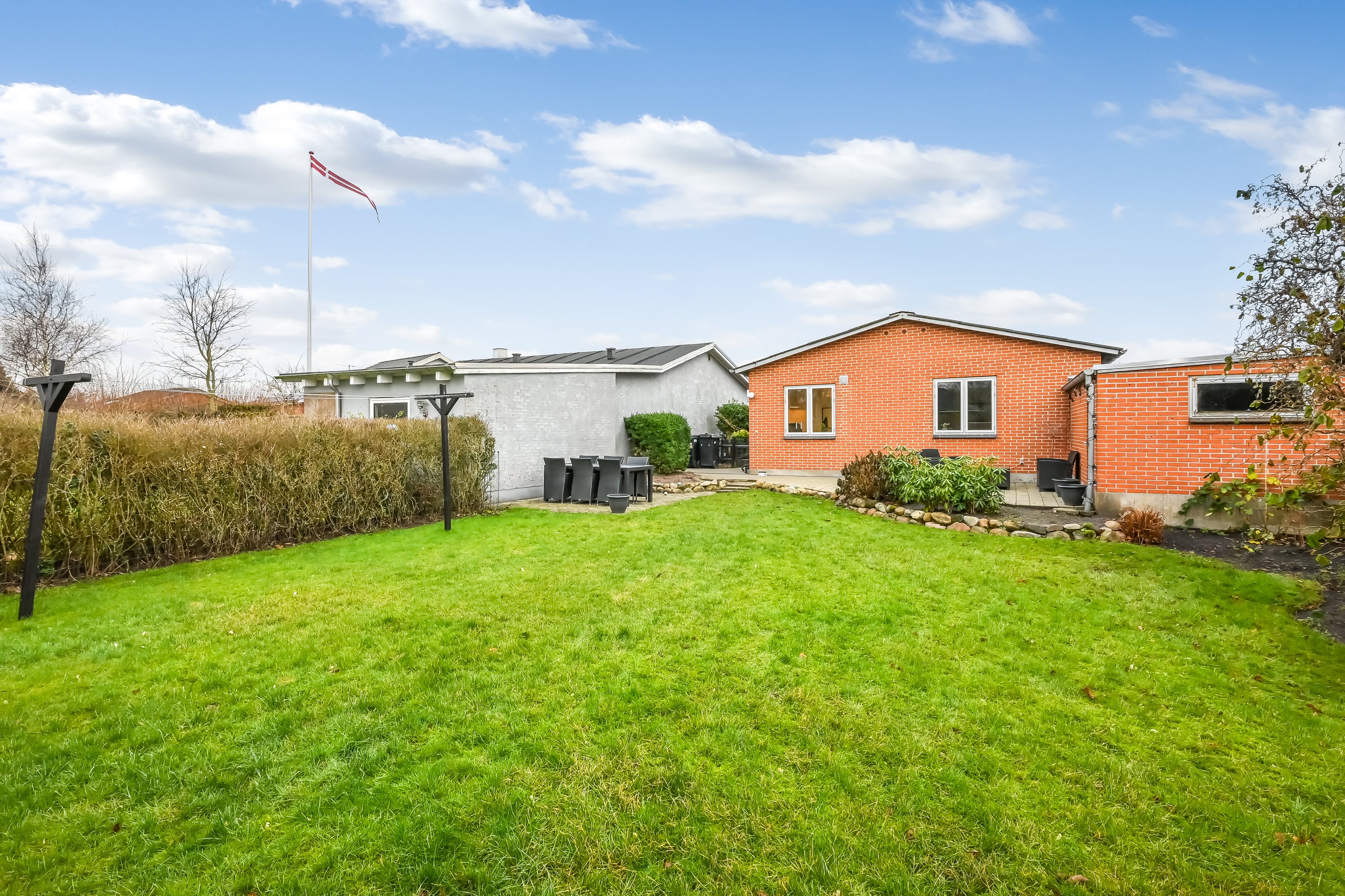 Fremhævet have billede i fuldskærmstilstand. Billede af Mejdalvej 53, 7500 Holstebro