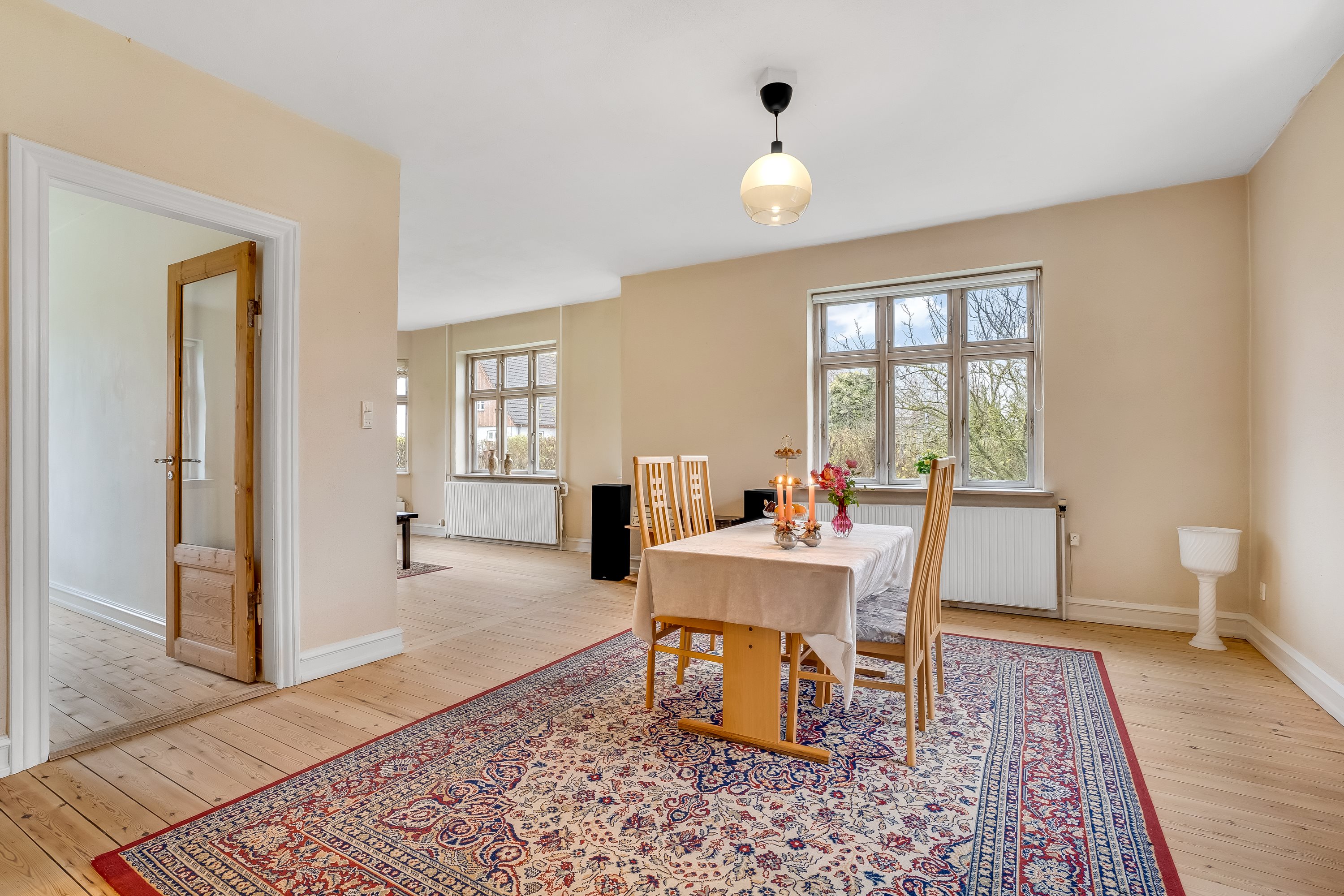 Fremhævet stue billede i fuldskærmstilstand. Billede af Højevej 2, 4913 Horslunde