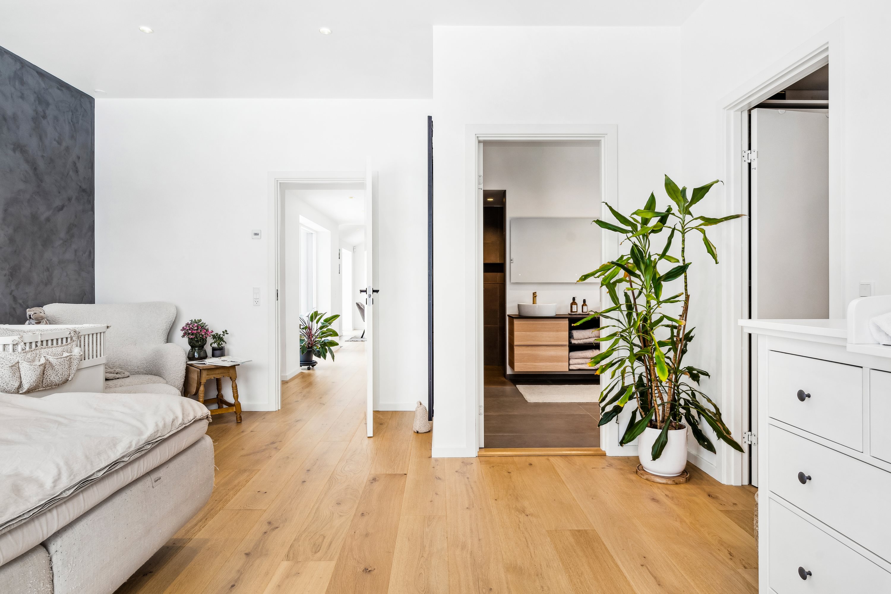 Fremhævet værelse billede i fuldskærmstilstand. Billede af Åvænget 9, Niverød, 2990 Nivå