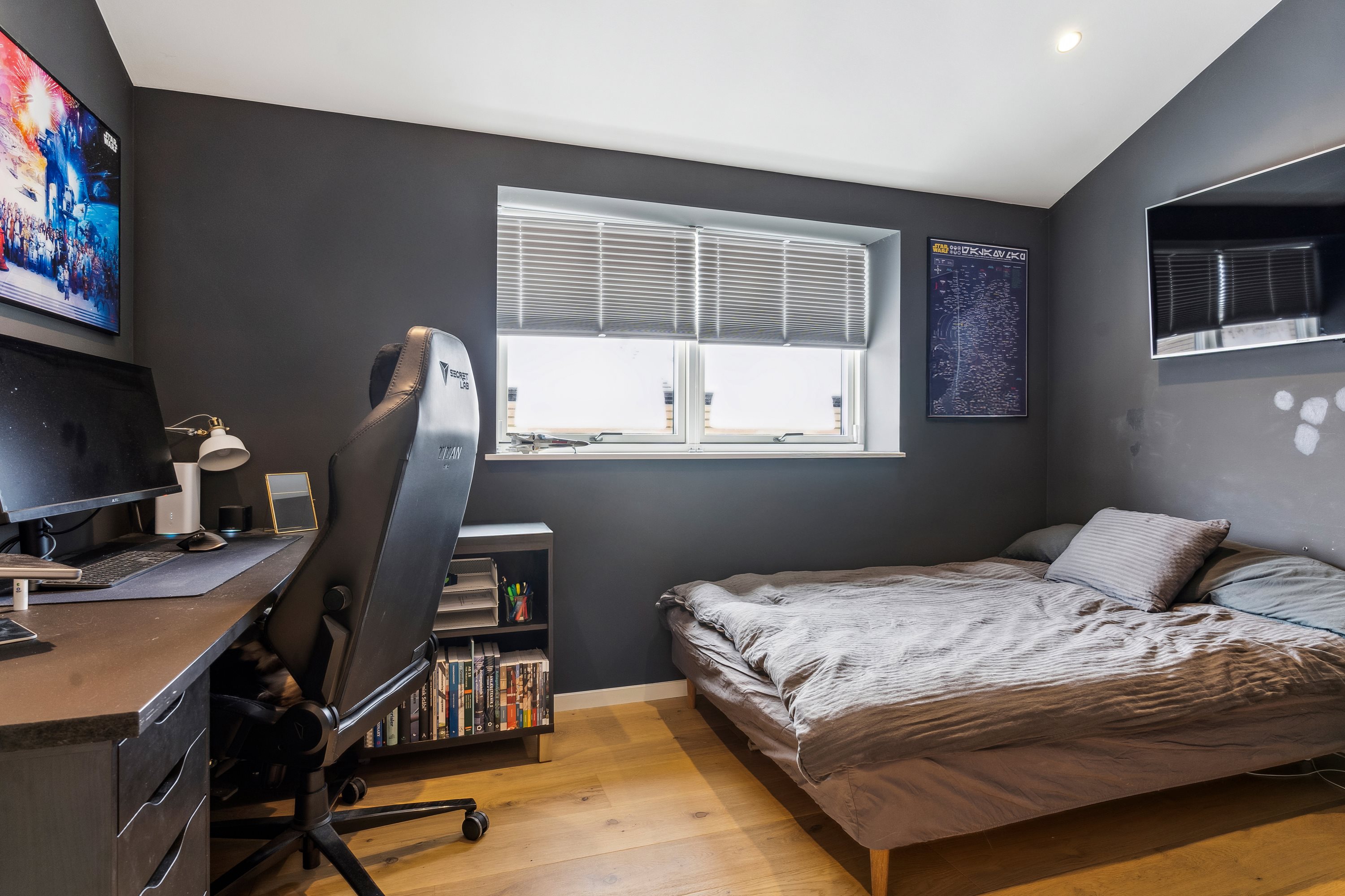 Fremhævet værelse billede i fuldskærmstilstand. Billede af Åvænget 9, Niverød, 2990 Nivå