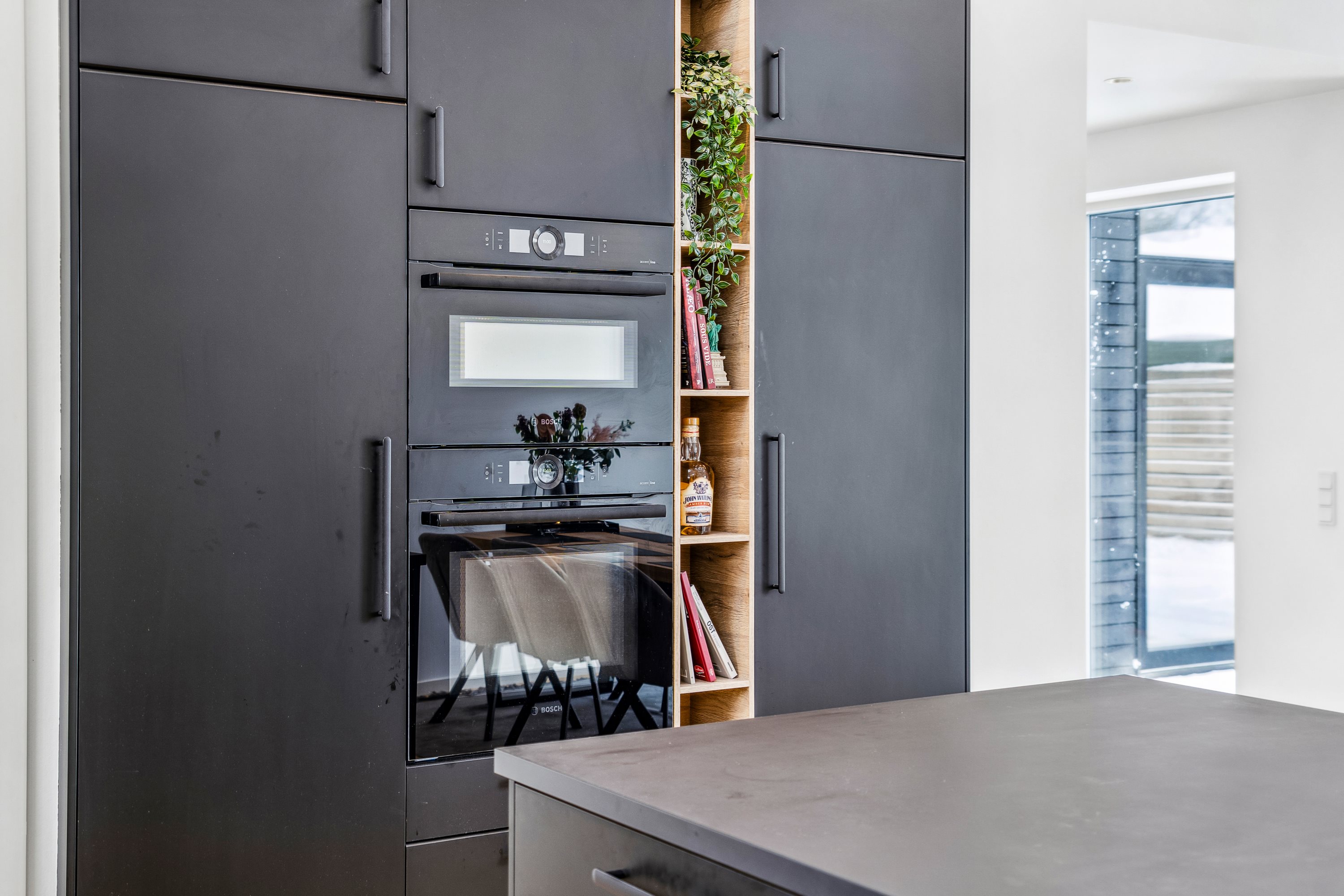 Fremhævet køkken billede i fuldskærmstilstand. Billede af Åvænget 9, Niverød, 2990 Nivå