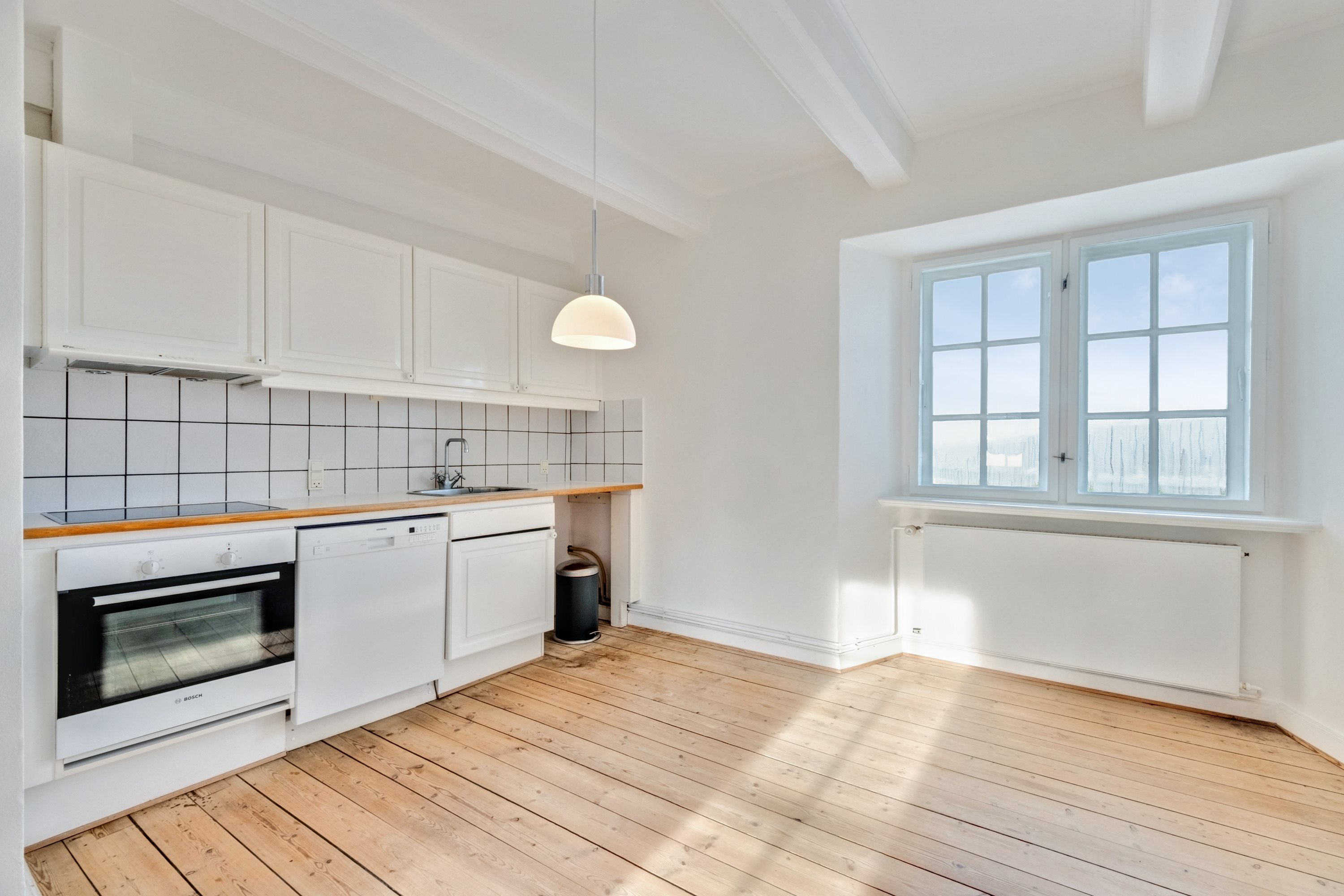 Fremhævet køkken billede i fuldskærmstilstand. Billede af Rishøjvej 2, 2. th. nord., V Hæsinge, 5672 Broby