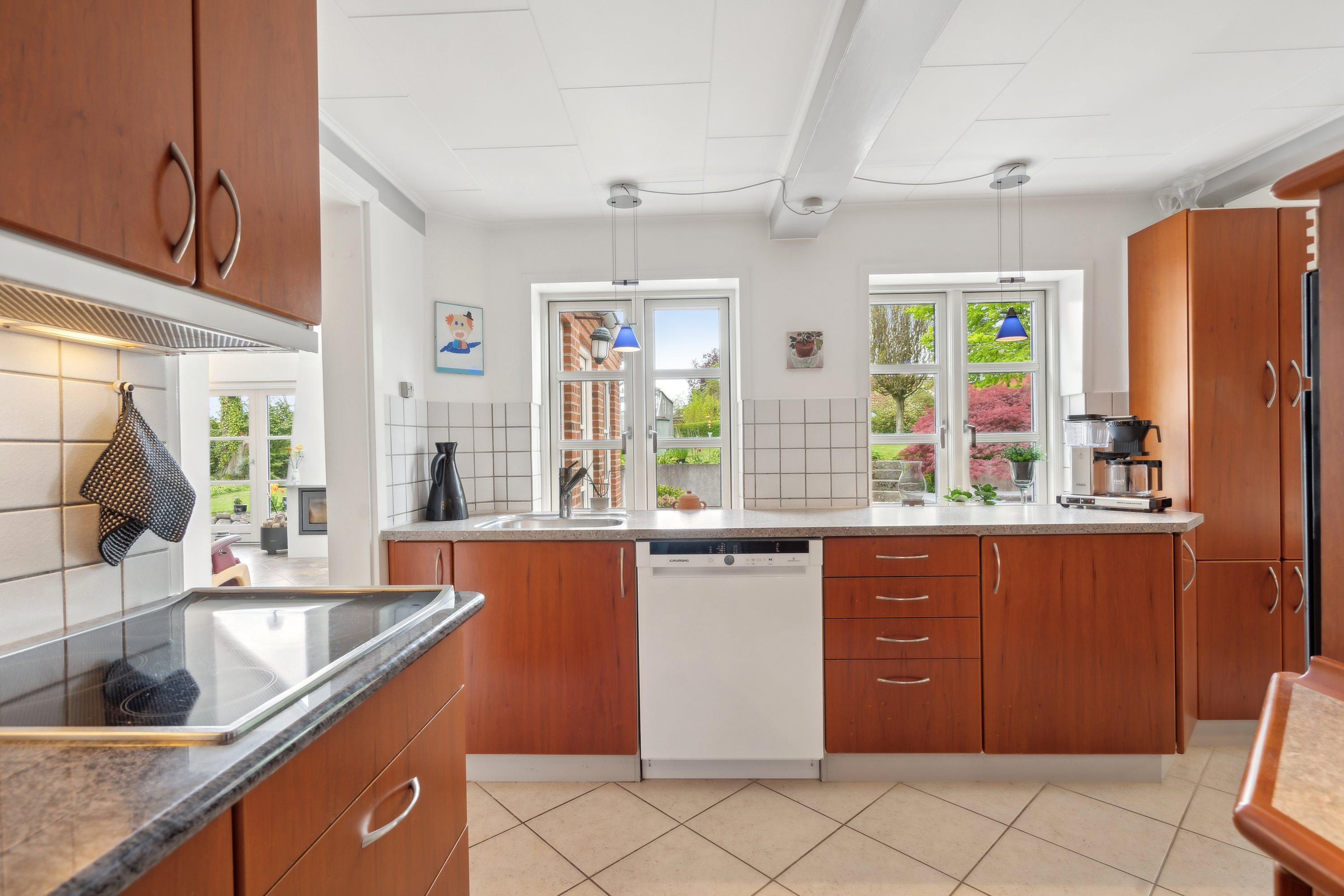 Fremhævet køkken  billede i fuldskærmstilstand. Billede af Nyborgvej 510, 5881 Skårup Fyn