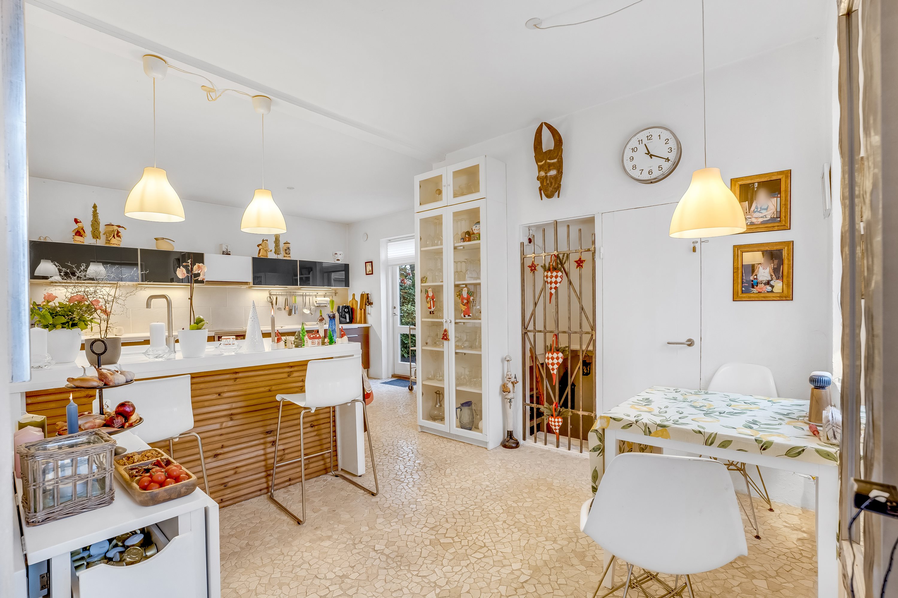 Fremhævet køkken billede i fuldskærmstilstand. Billede af Hovedgaden 40, 4920 Søllested