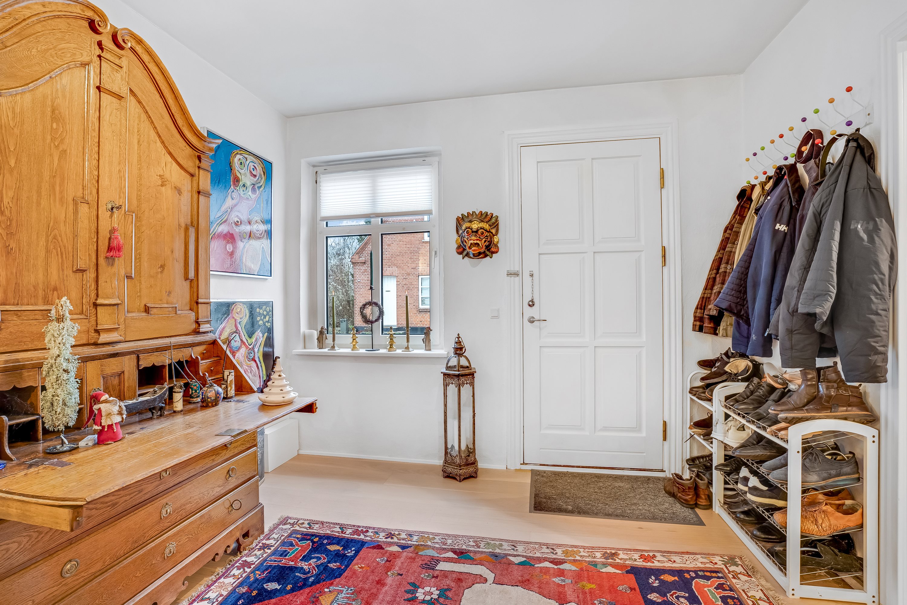 Fremhævet entré billede i fuldskærmstilstand. Billede af Hovedgaden 40, 4920 Søllested