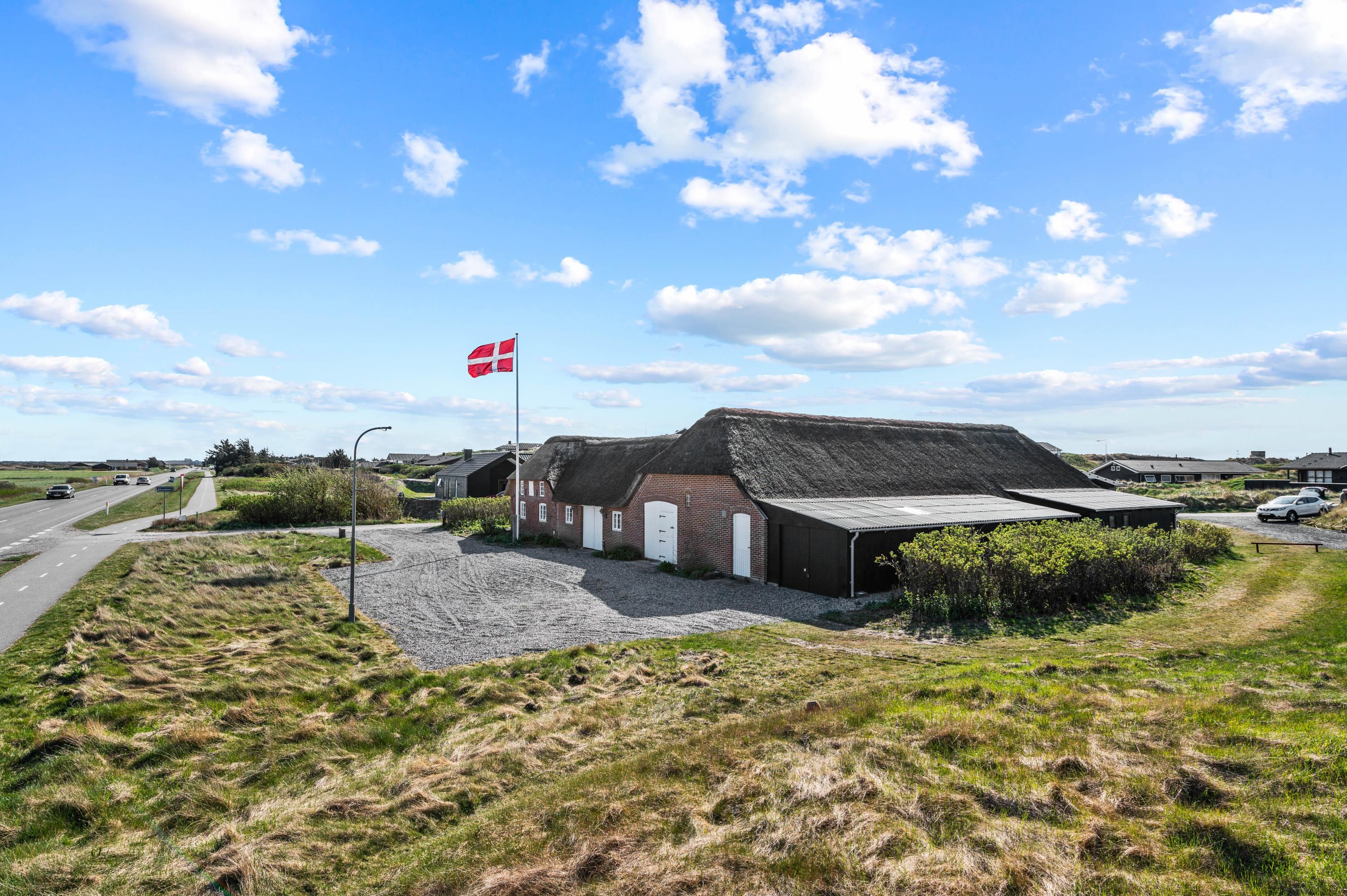 Miniaturebillede 2: facade. Billede af Houvig Klitvej 55, Houvig, 6950 Ringkøbing