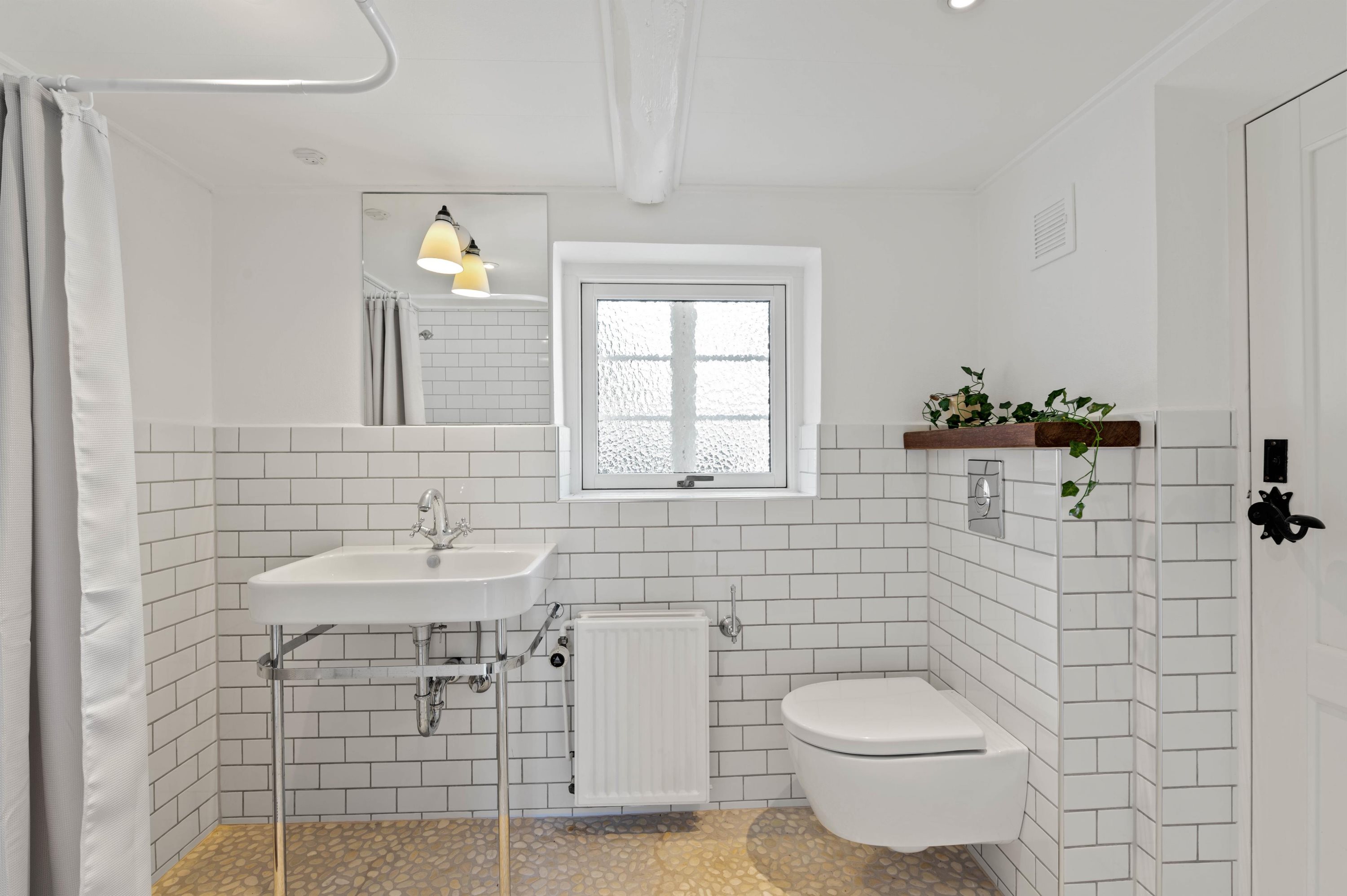 Fremhævet badeværelse billede i fuldskærmstilstand. Billede af Houvig Klitvej 55, Houvig, 6950 Ringkøbing