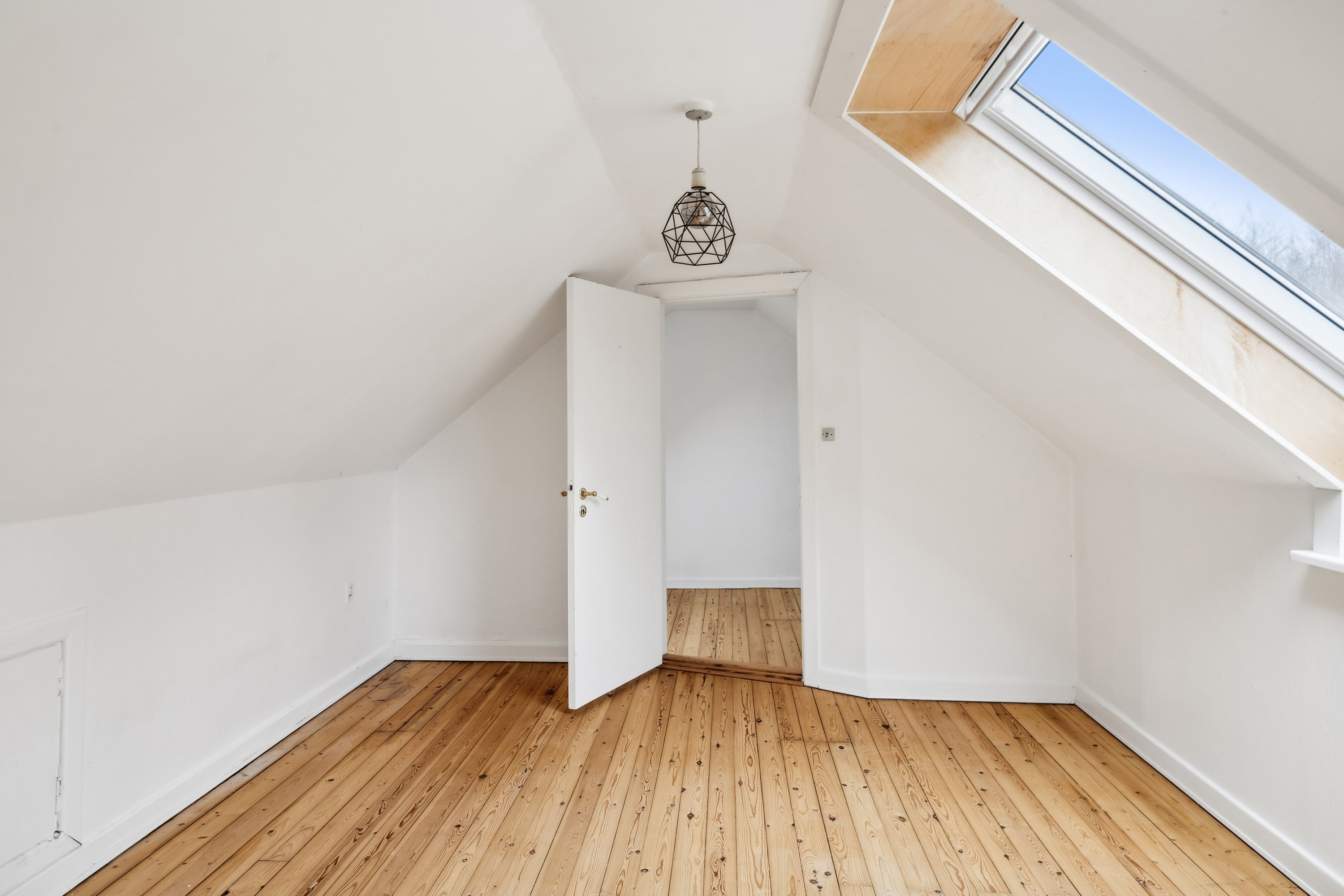 Fremhævet værelse billede i fuldskærmstilstand. Billede af Lilleskovvej 24, Tommerup St, 5690 Tommerup