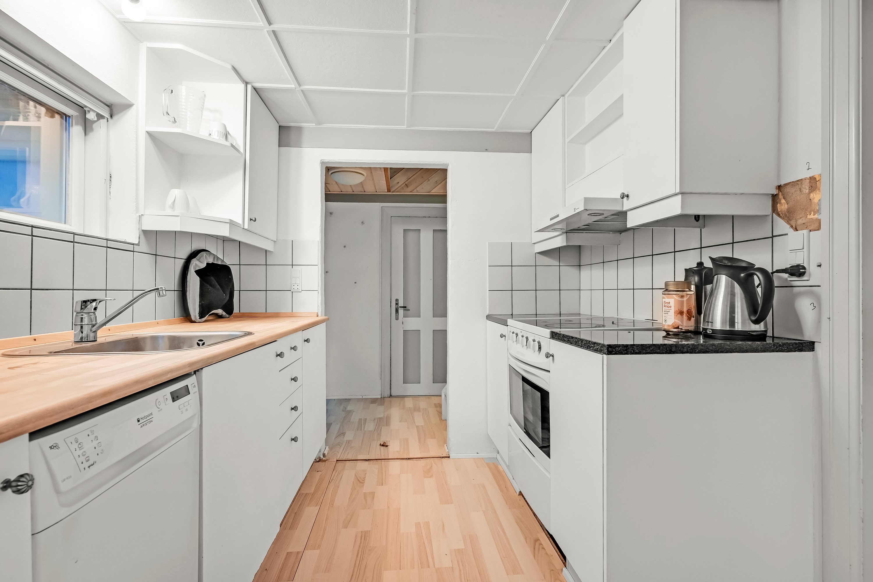 Fremhævet køkken billede i fuldskærmstilstand. Billede af Struervej 106, 7500 Holstebro