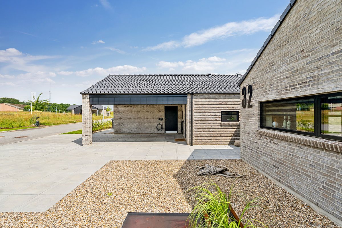 Fremhævet facade billede i fuldskærmstilstand. Billede af Biegårds Alle 32, 8700 Horsens