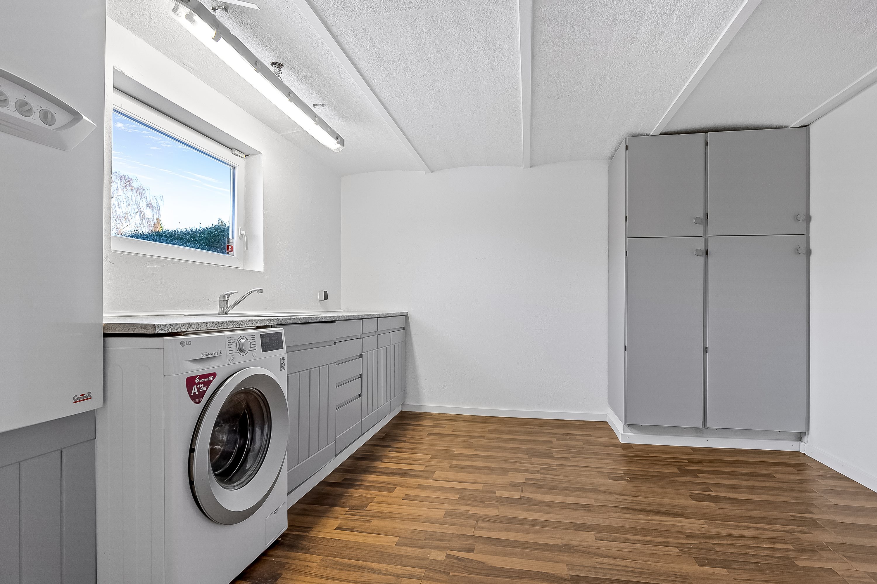 Fremhævet vaskerum billede i fuldskærmstilstand. Billede af Gl. Bjært 11, 6091 Bjert