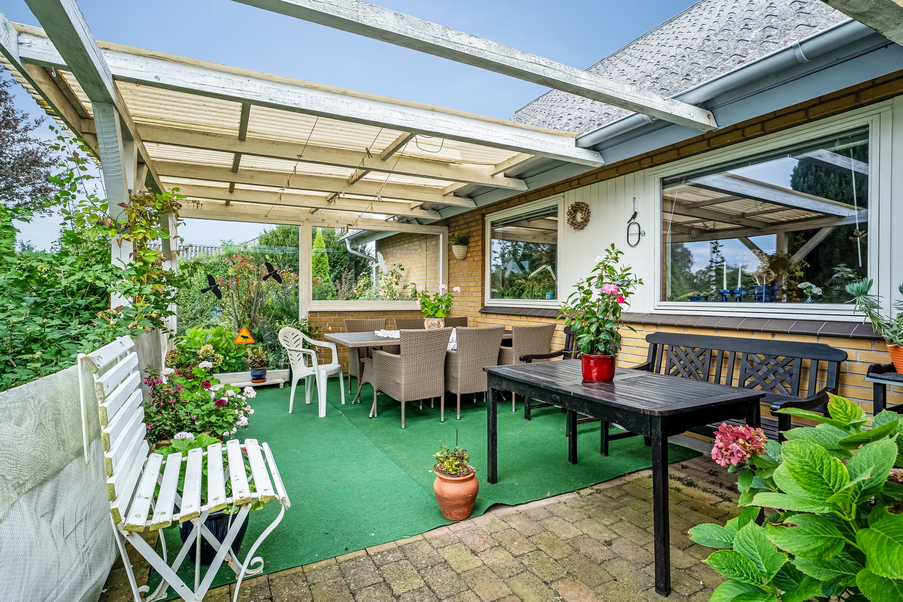 Fremhævet overdækket terrasse billede i fuldskærmstilstand. Billede af Hejrevej 1, Langø, 4900 Nakskov