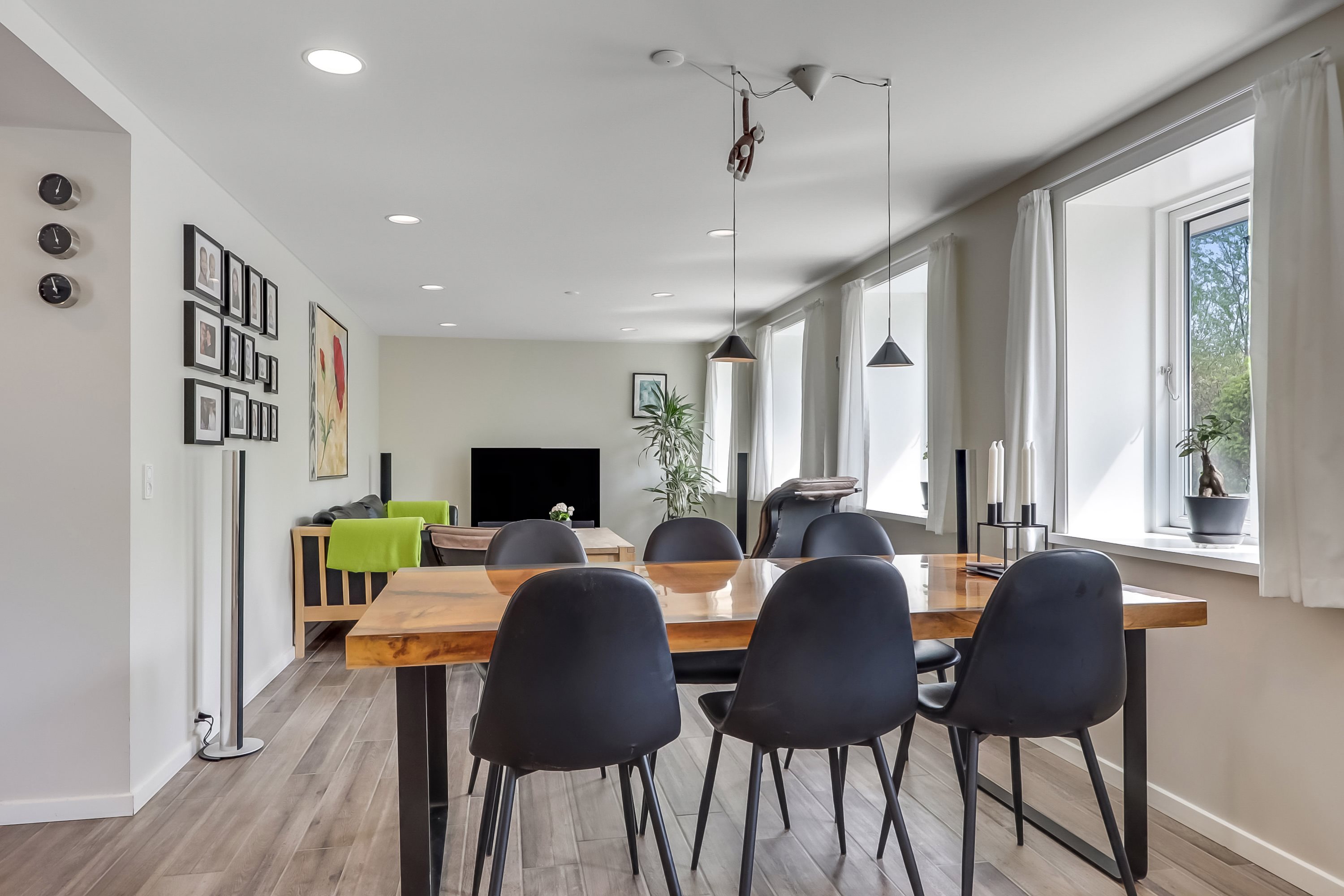 Fremhævet stue billede i fuldskærmstilstand. Billede af Hedevej 24, 5771 Stenstrup