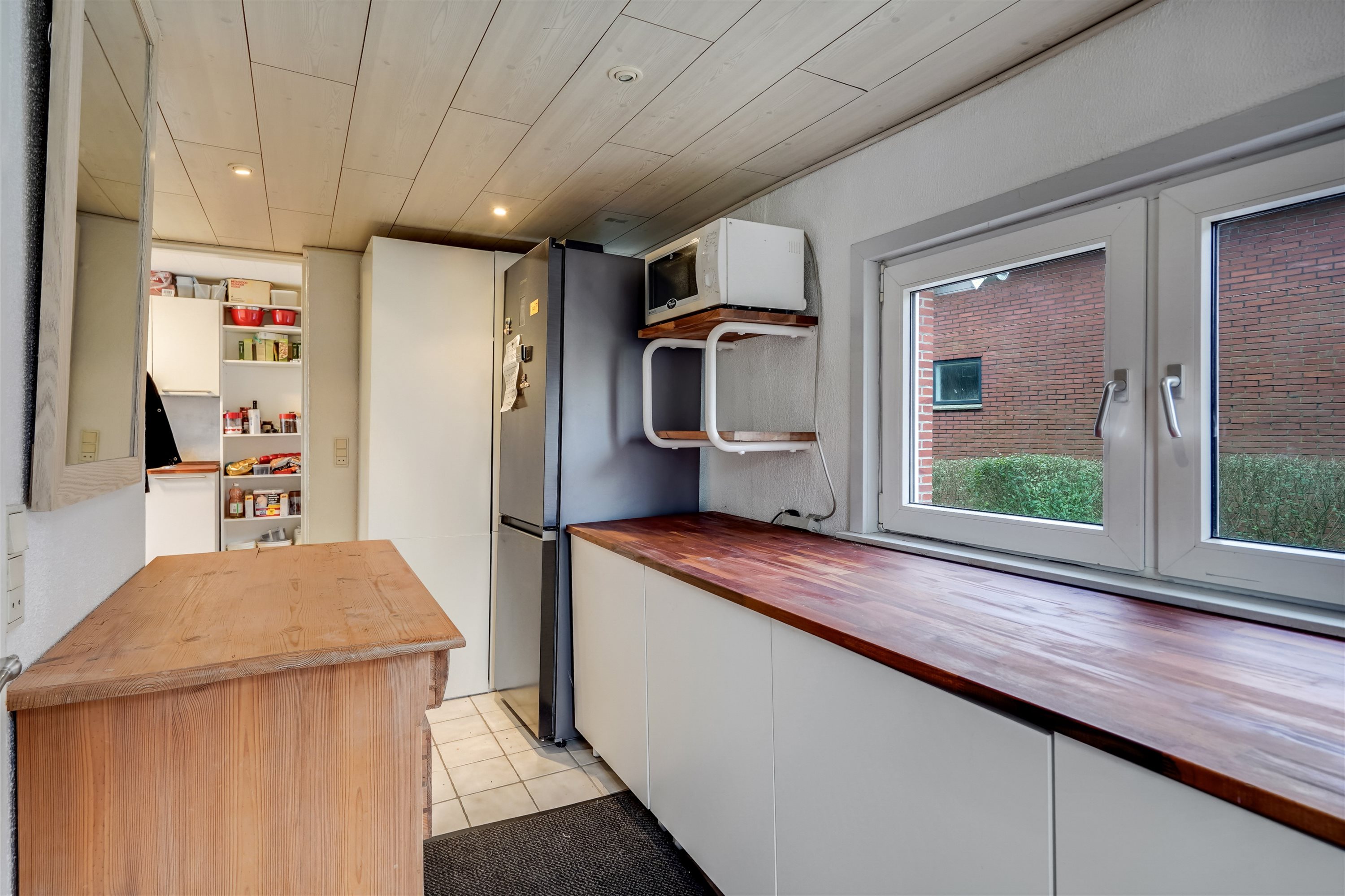 Fremhævet entré billede i fuldskærmstilstand. Billede af Byvejen 15, Rousthøje, 6818 Årre