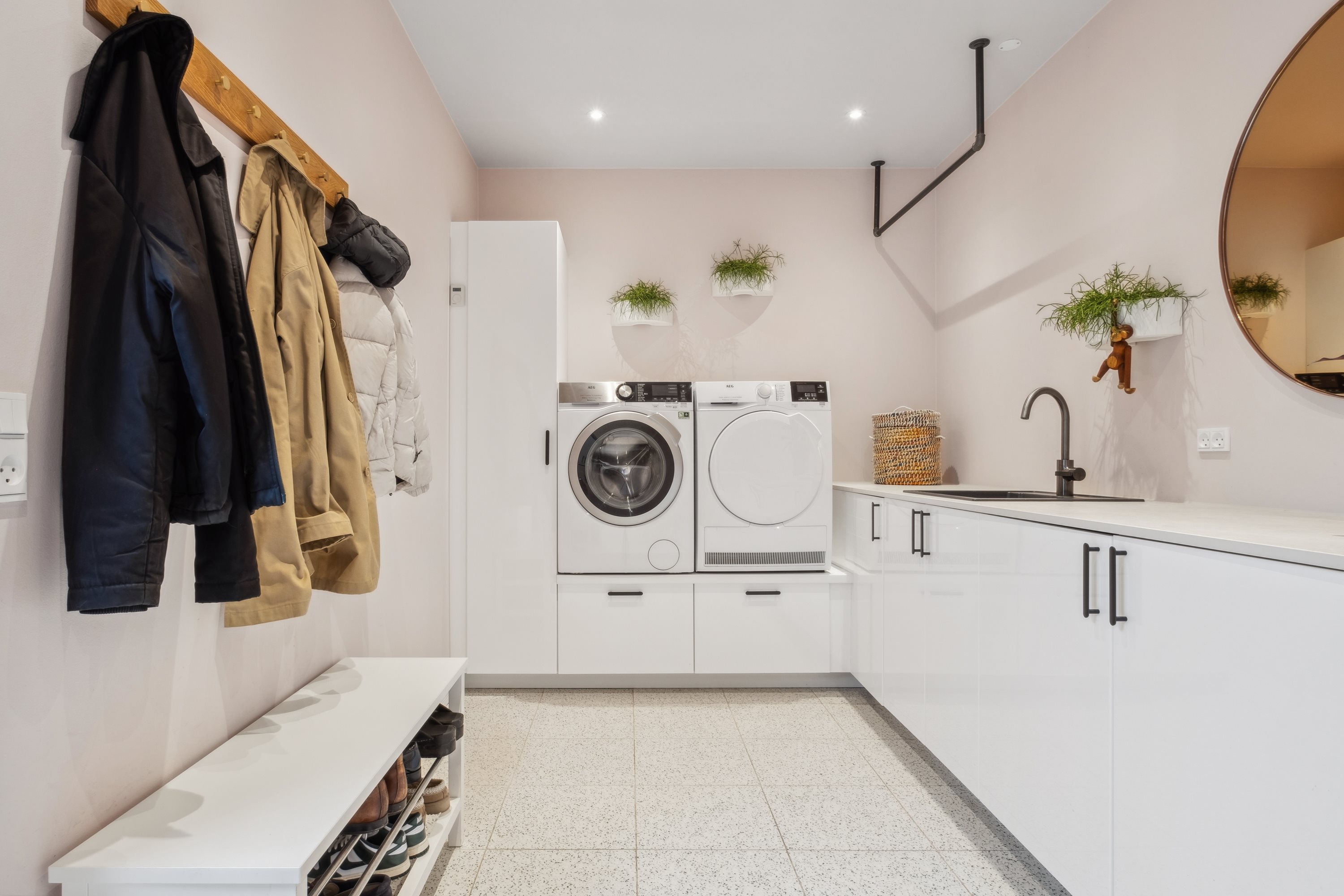 Fremhævet badeværelse billede i fuldskærmstilstand. Billede af Carl Johans Gade 4, Østbyen, 8700 Horsens