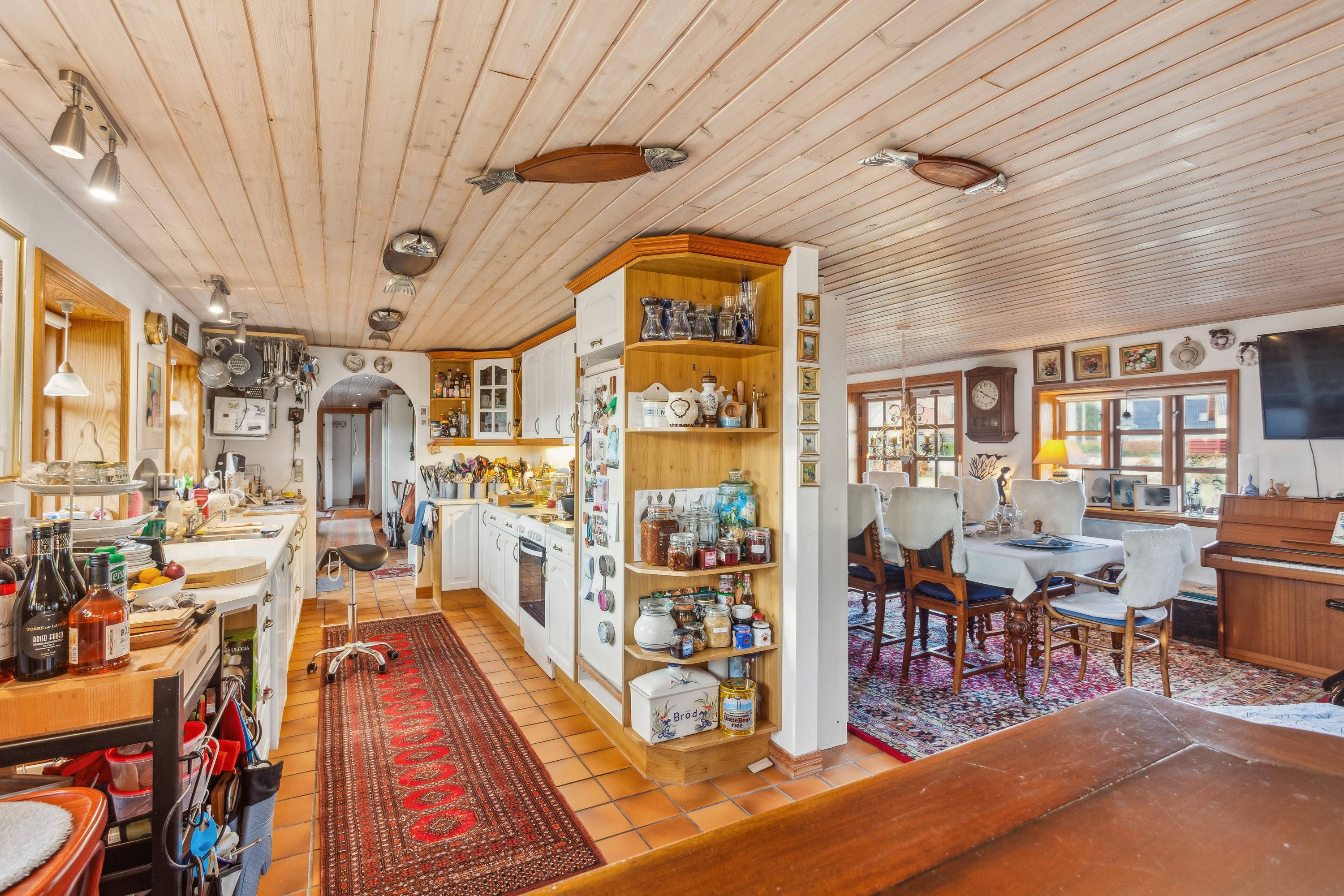 Fremhævet stue billede i fuldskærmstilstand. Billede af Nattergalevej 6, Vesterø Havn, 9940 Læsø