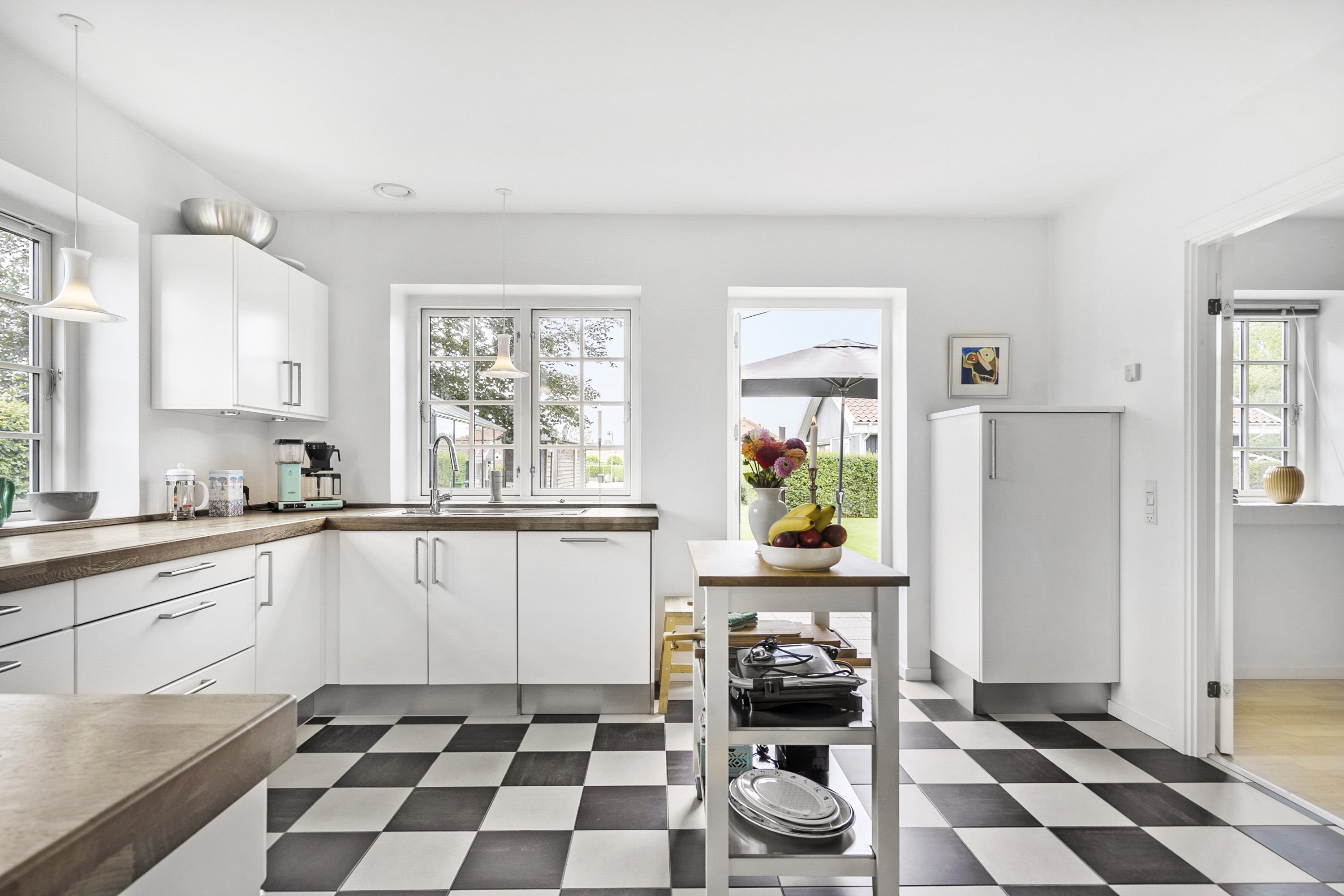 Fremhævet køkken billede i fuldskærmstilstand. Billede af Louisehaven 5, 4681 Herfølge