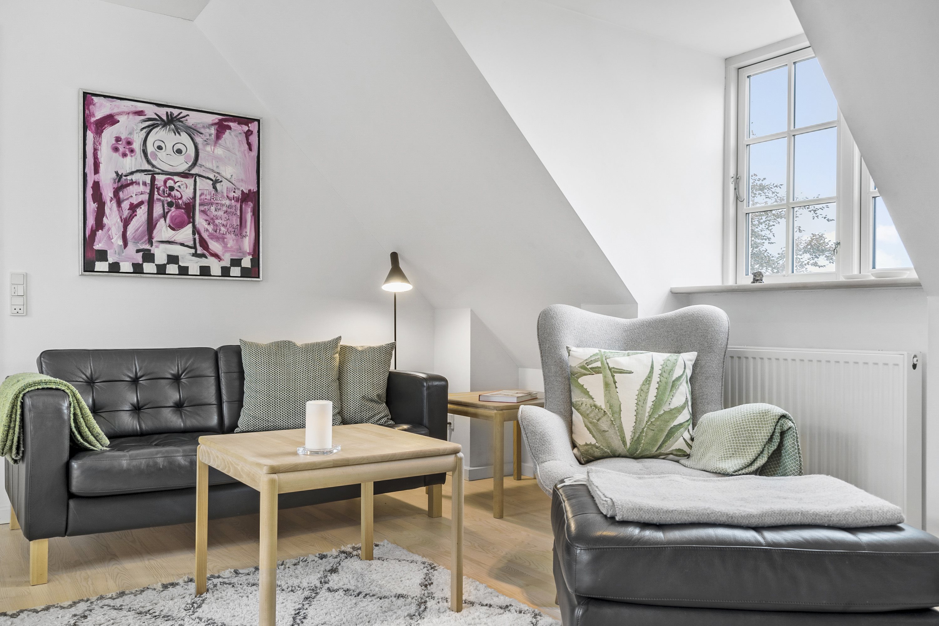 Fremhævet stue billede i fuldskærmstilstand. Billede af Louisehaven 5, 4681 Herfølge