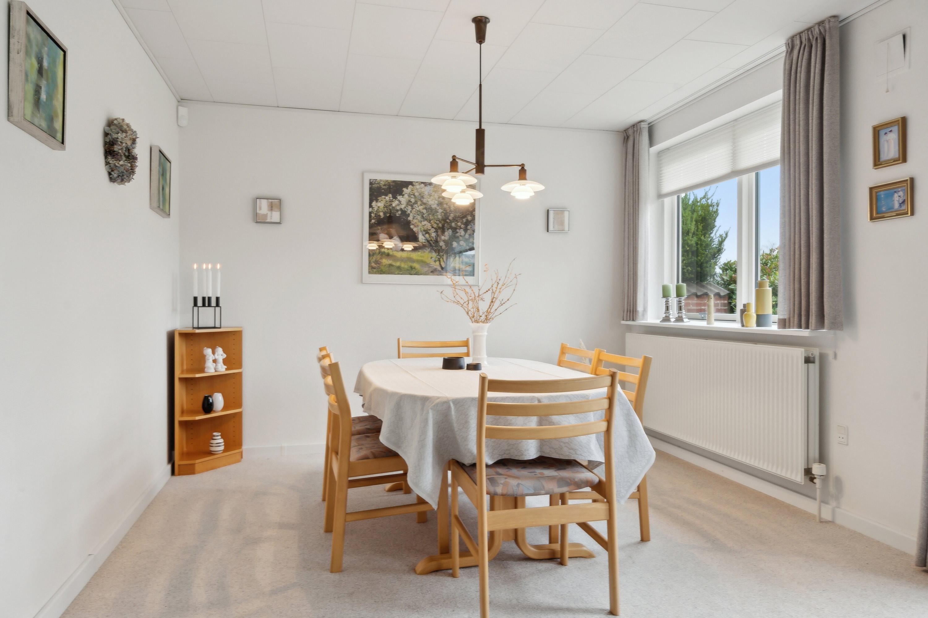 Fremhævet spisestue billede i fuldskærmstilstand. Billede af Aftensang 14, 6040 Egtved