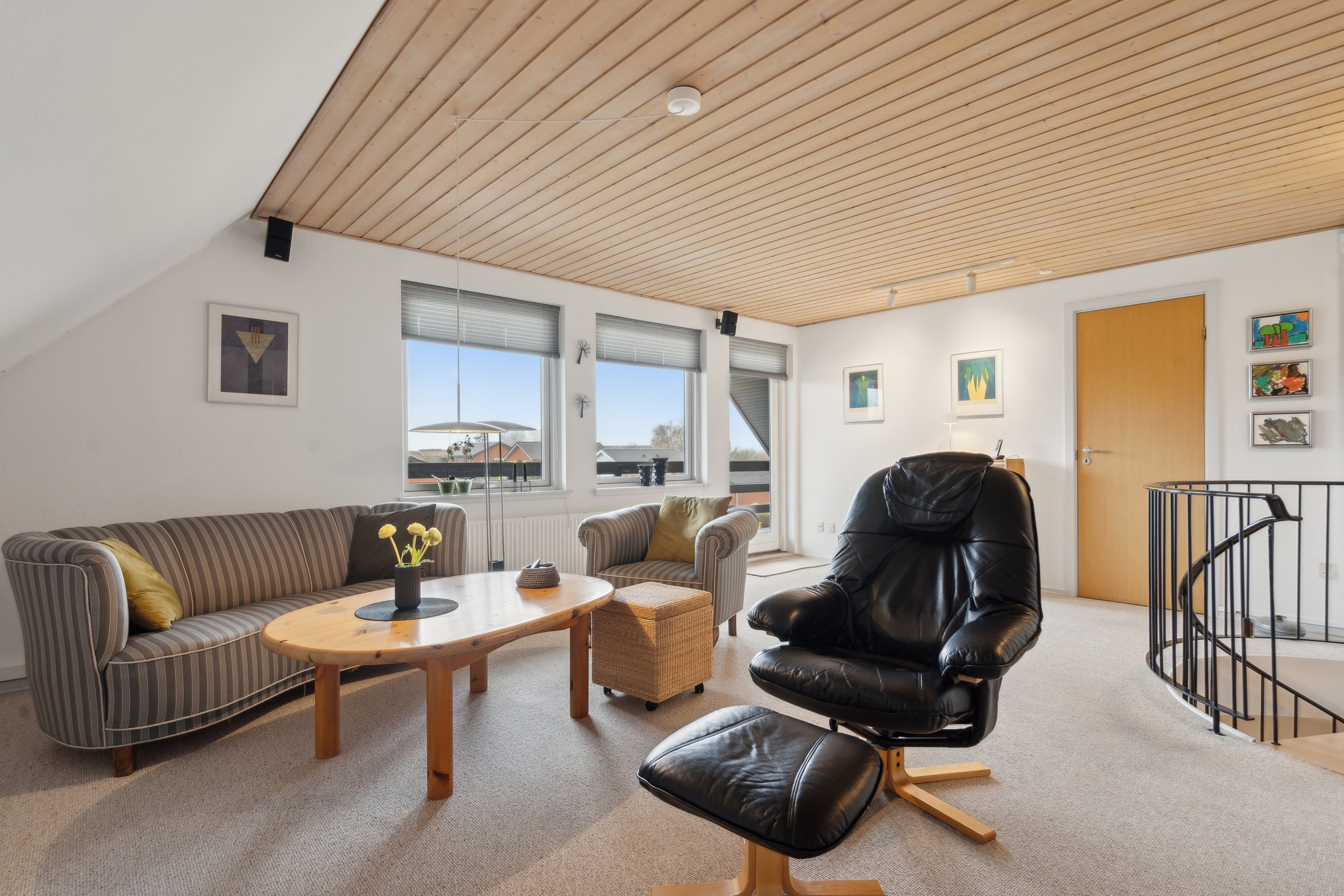 Miniaturebillede 2: stue. Billede af Aftensang 14, 6040 Egtved