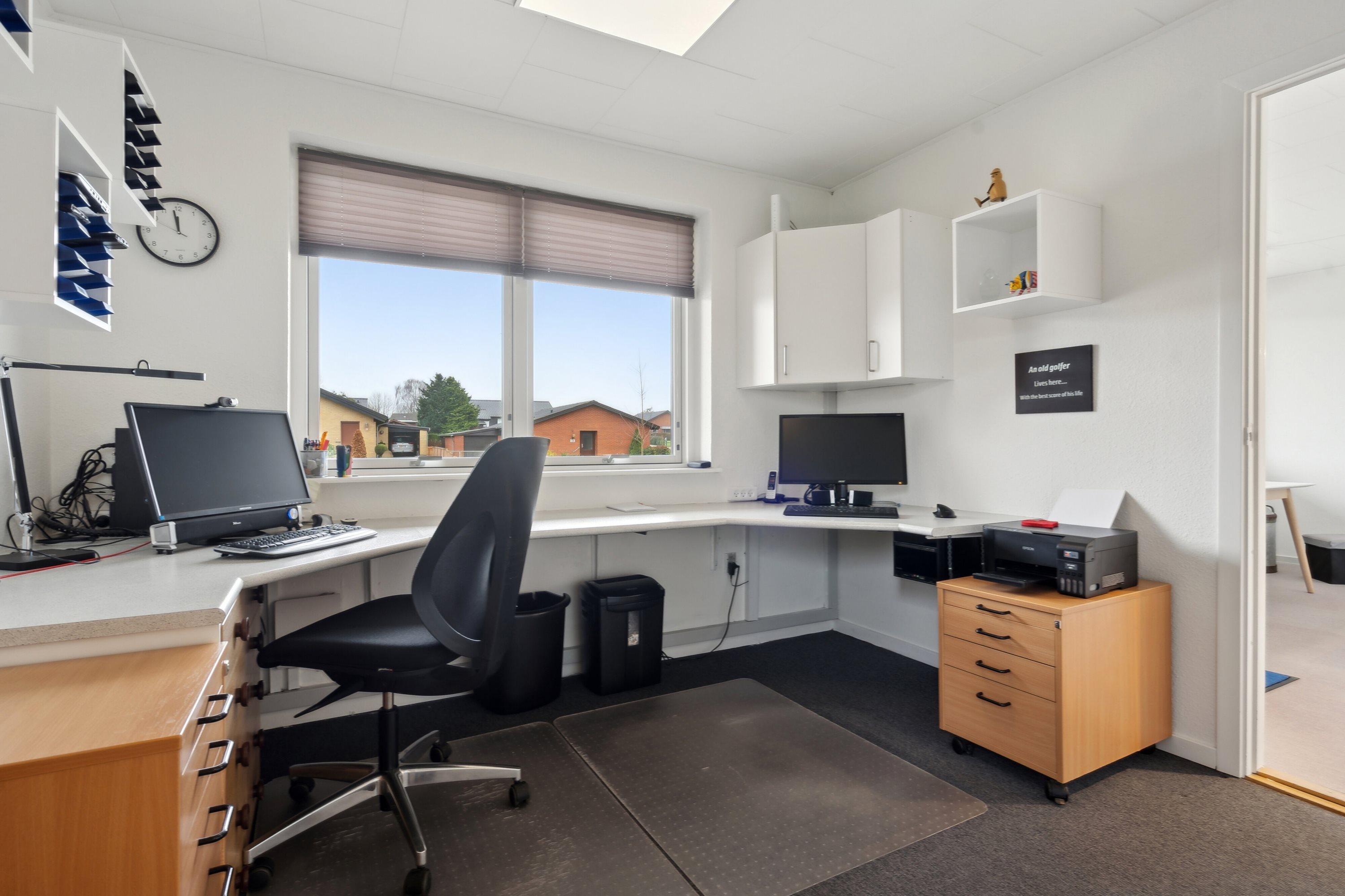 Fremhævet arbejdsværelse billede i fuldskærmstilstand. Billede af Aftensang 14, 6040 Egtved