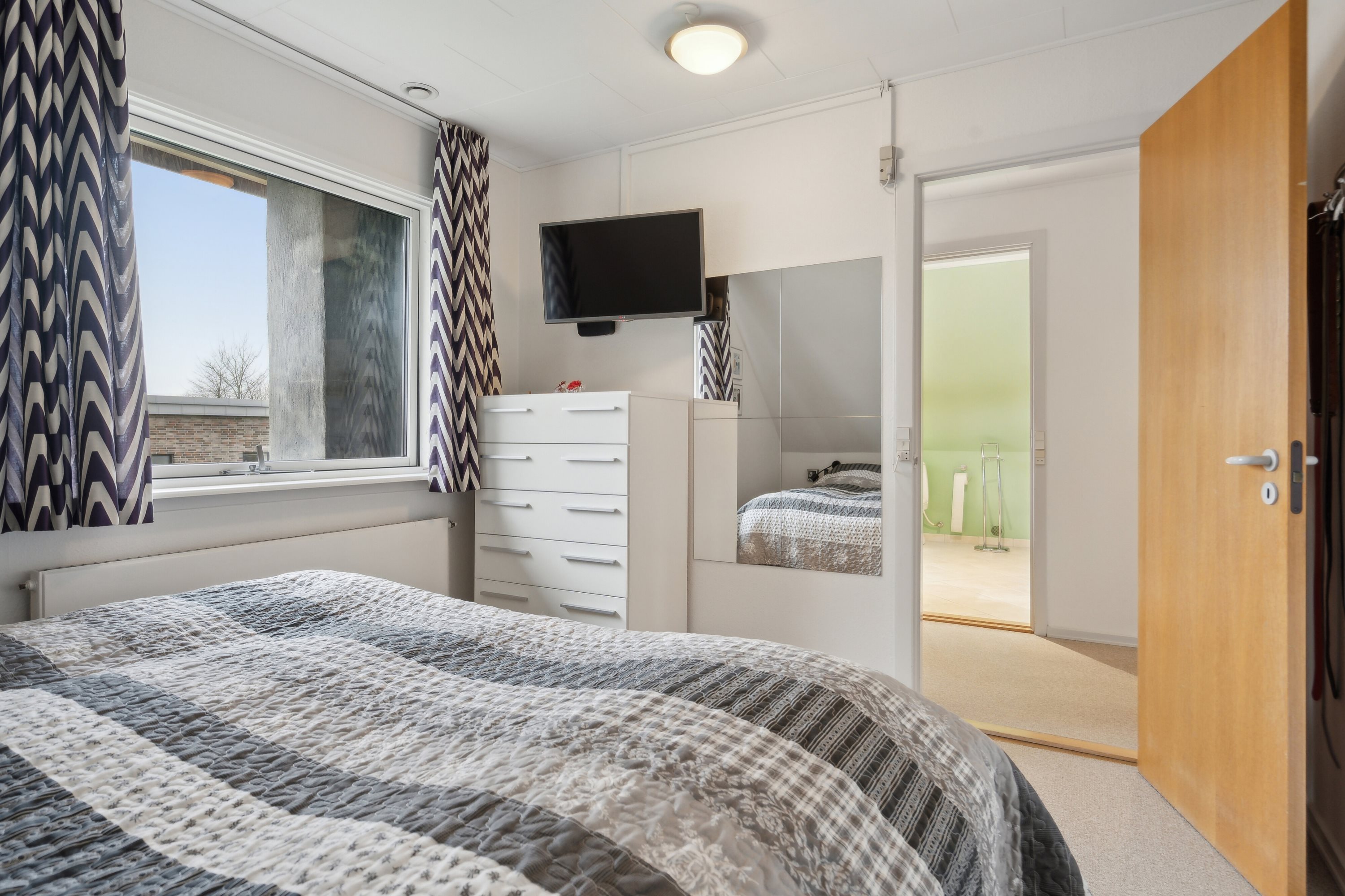 Fremhævet soveværelse billede i fuldskærmstilstand. Billede af Aftensang 14, 6040 Egtved