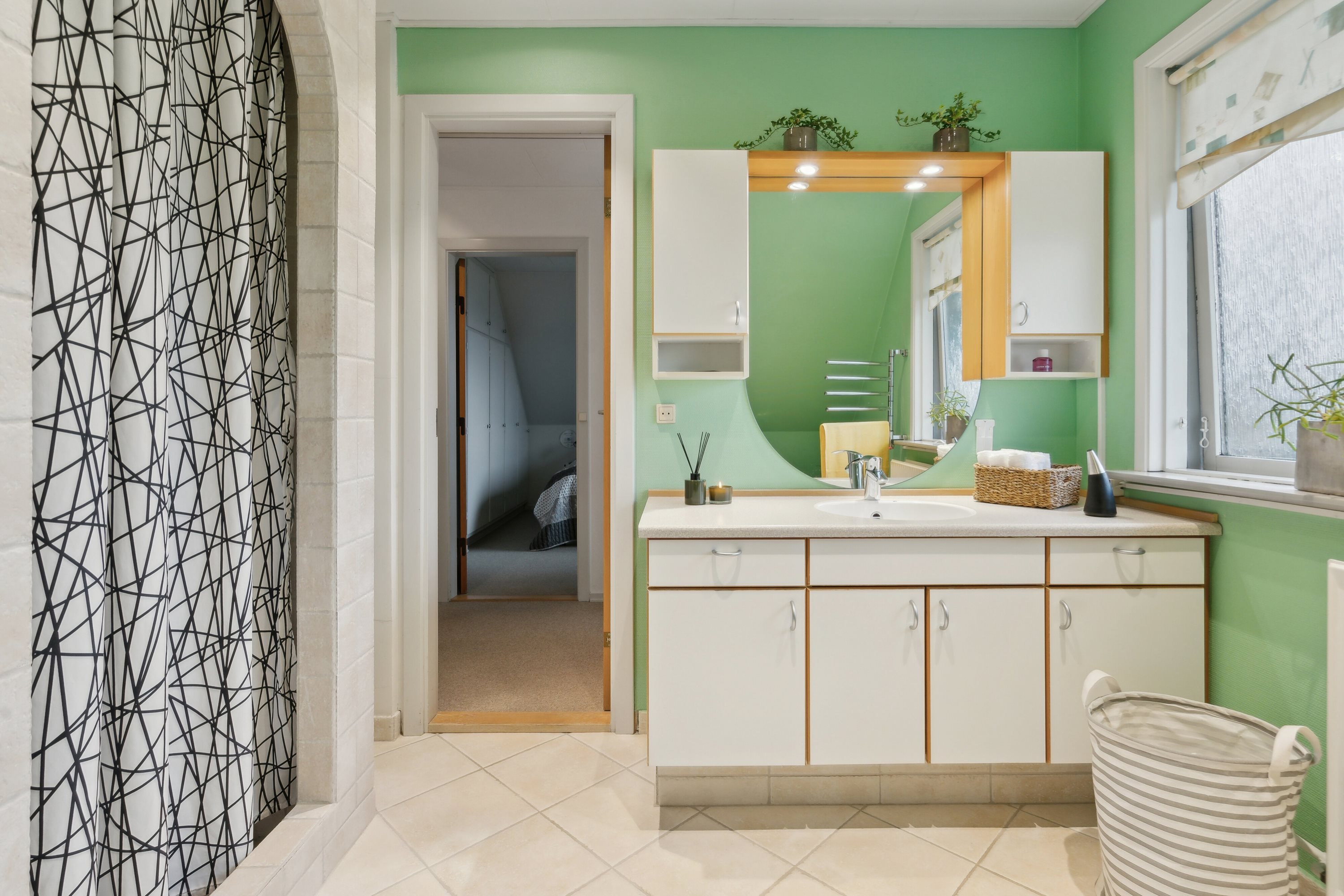 Fremhævet badeværelse billede i fuldskærmstilstand. Billede af Aftensang 14, 6040 Egtved