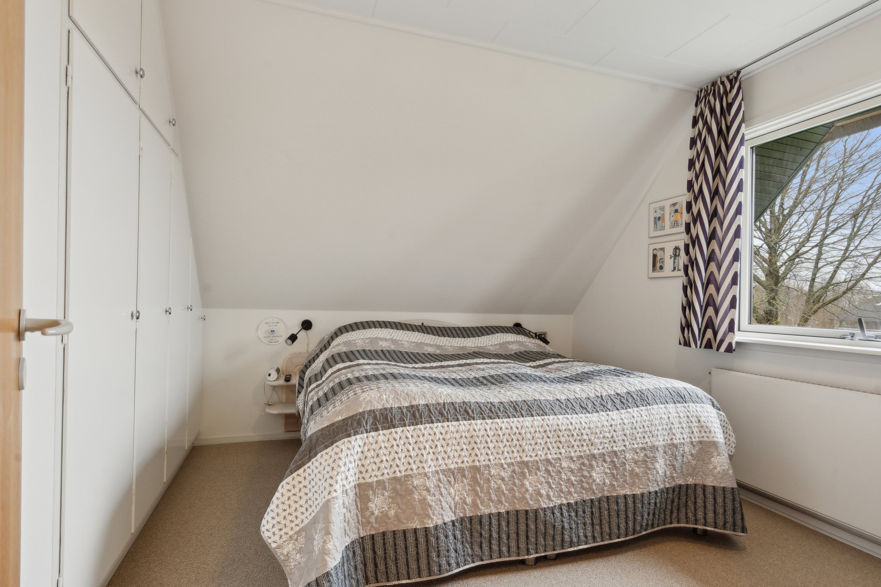 Fremhævet soveværelse billede i fuldskærmstilstand. Billede af Aftensang 14, 6040 Egtved