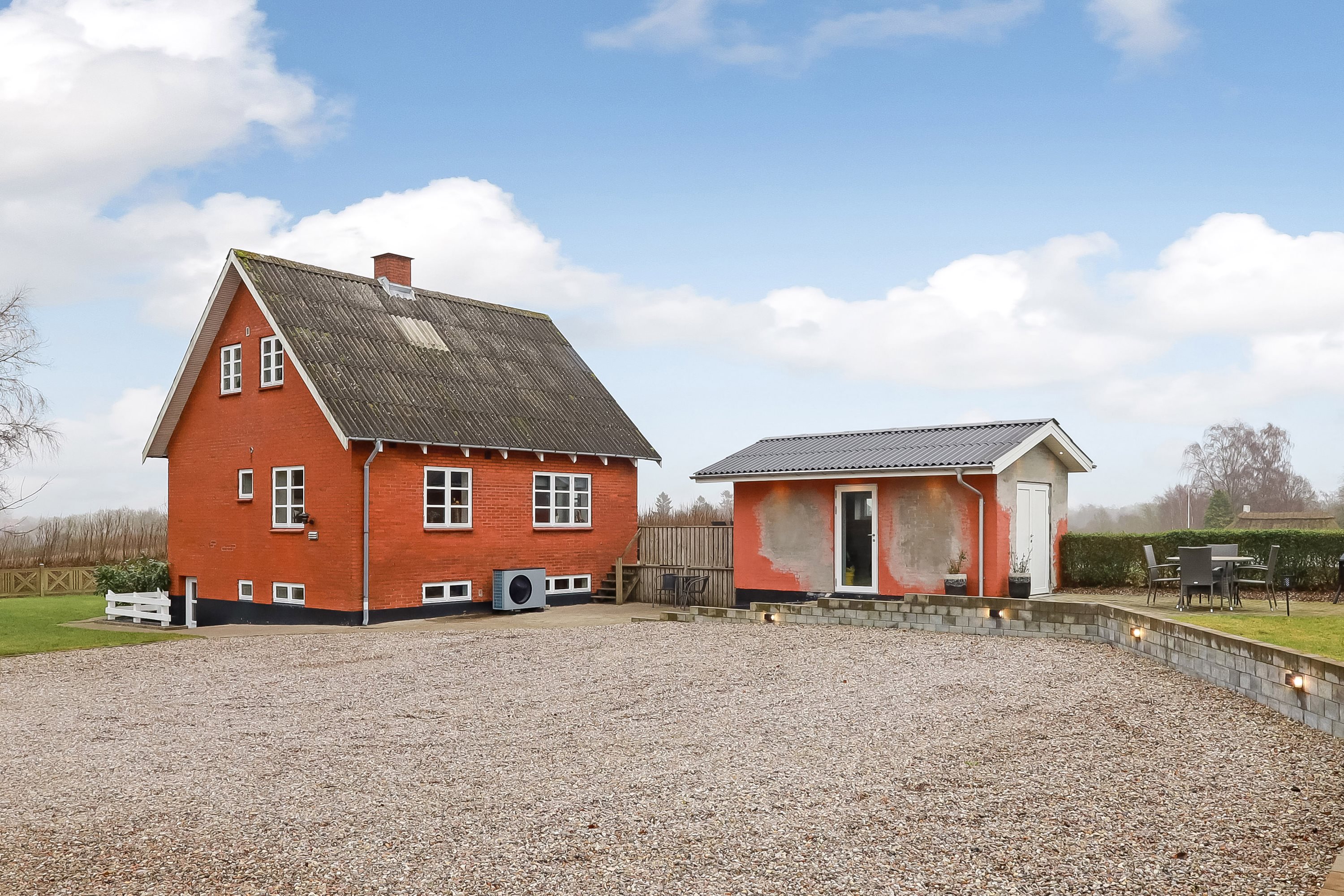 Fremhævet ejendommen billede i fuldskærmstilstand. Billede af Vængevej 2, 5771 Stenstrup