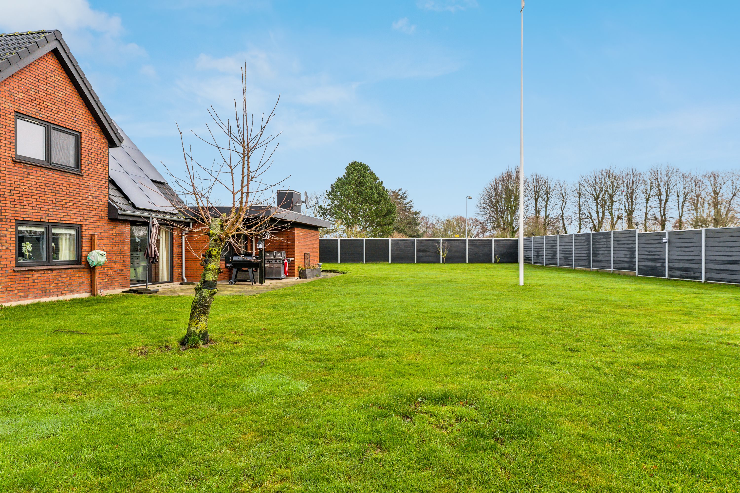 Fremhævet ejendom 1 billede i fuldskærmstilstand. Billede af Hellesøvej 3, Holm, 6430 Nordborg