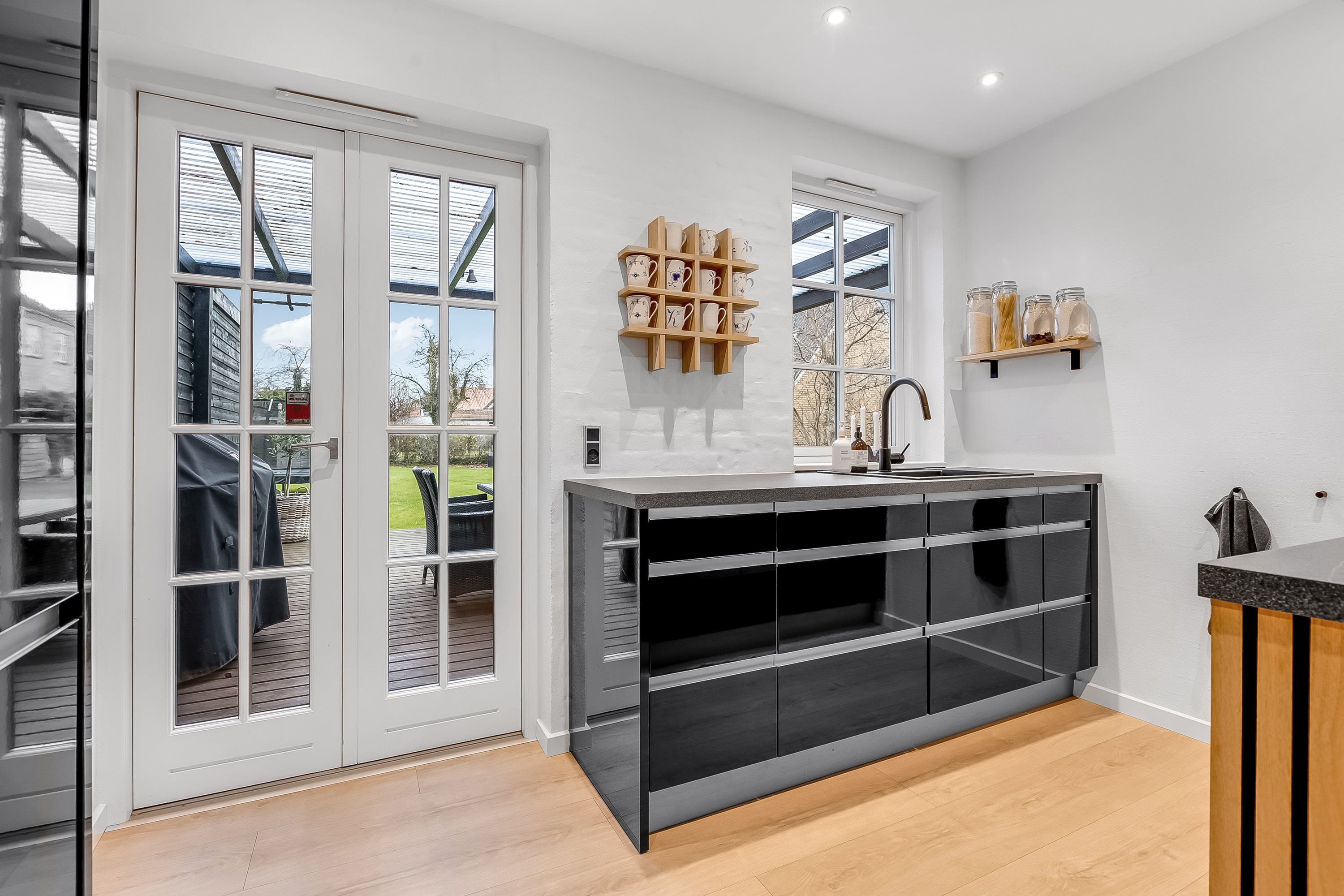 Fremhævet køkken billede i fuldskærmstilstand. Billede af Rosenkildevej 34, 4200 Slagelse