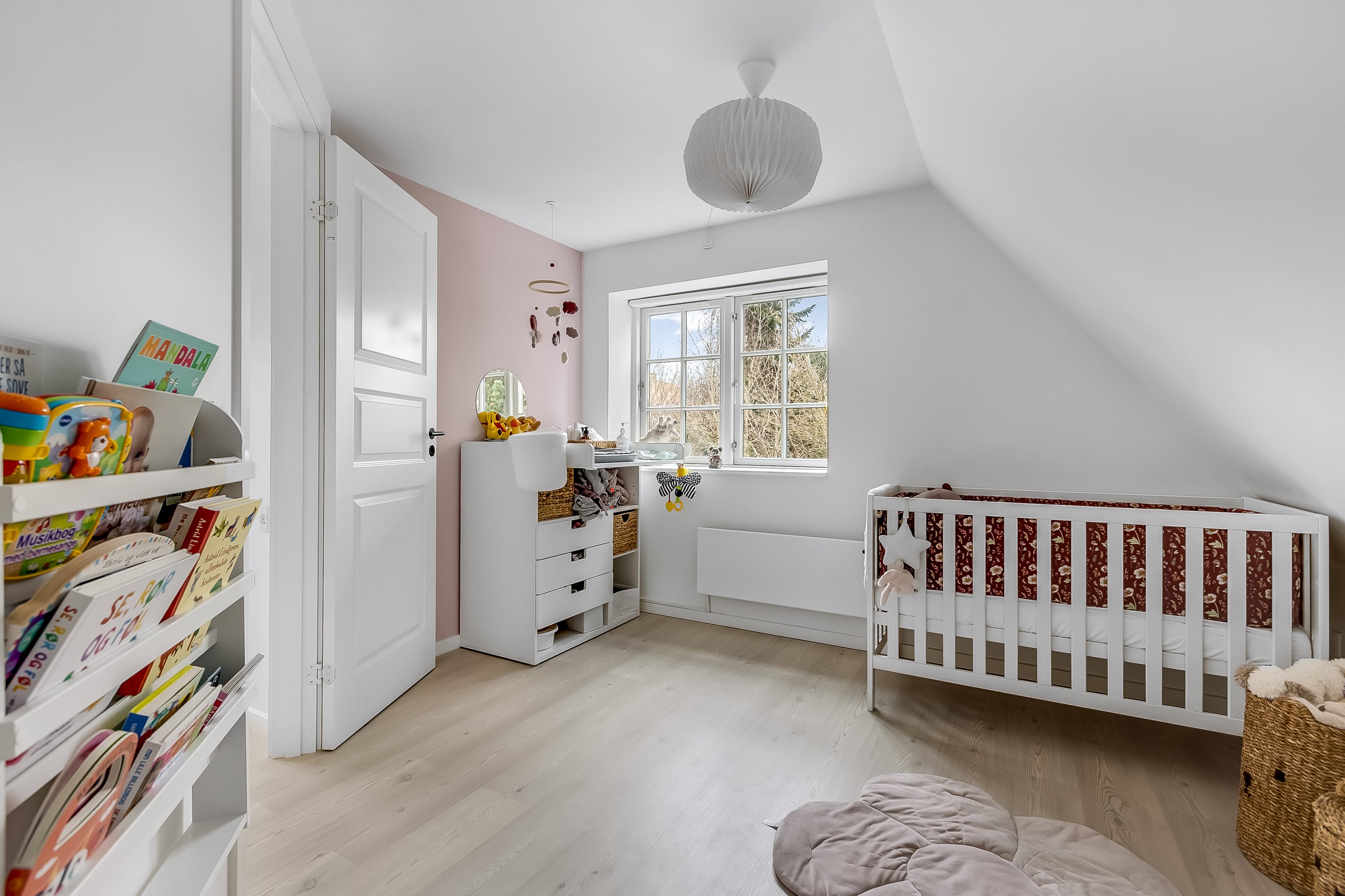 Fremhævet værelse billede i fuldskærmstilstand. Billede af Rosenkildevej 34, 4200 Slagelse