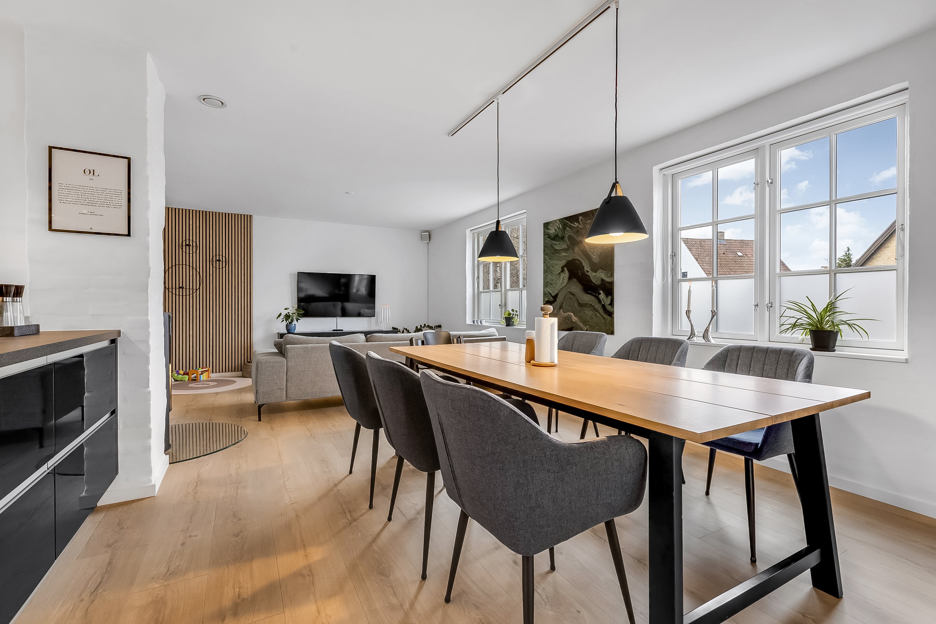 Fremhævet stue billede i fuldskærmstilstand. Billede af Rosenkildevej 34, 4200 Slagelse